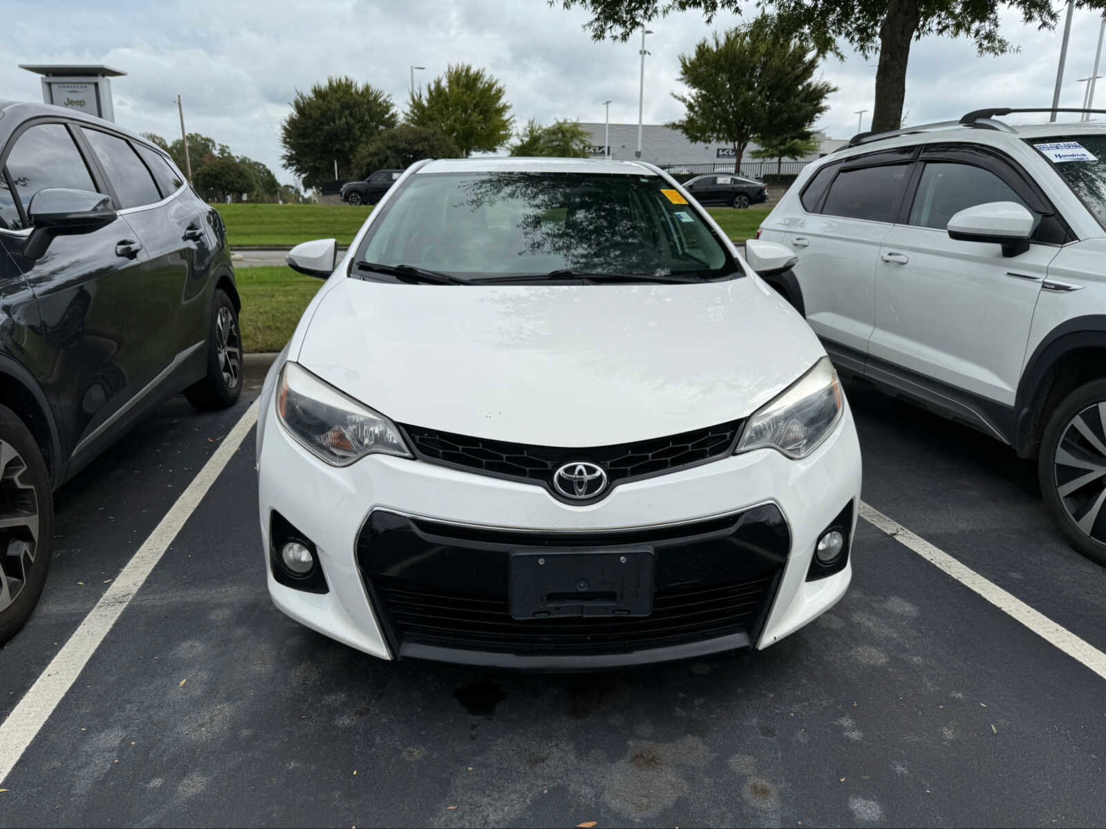 2015 Toyota Corolla Plus photo 2