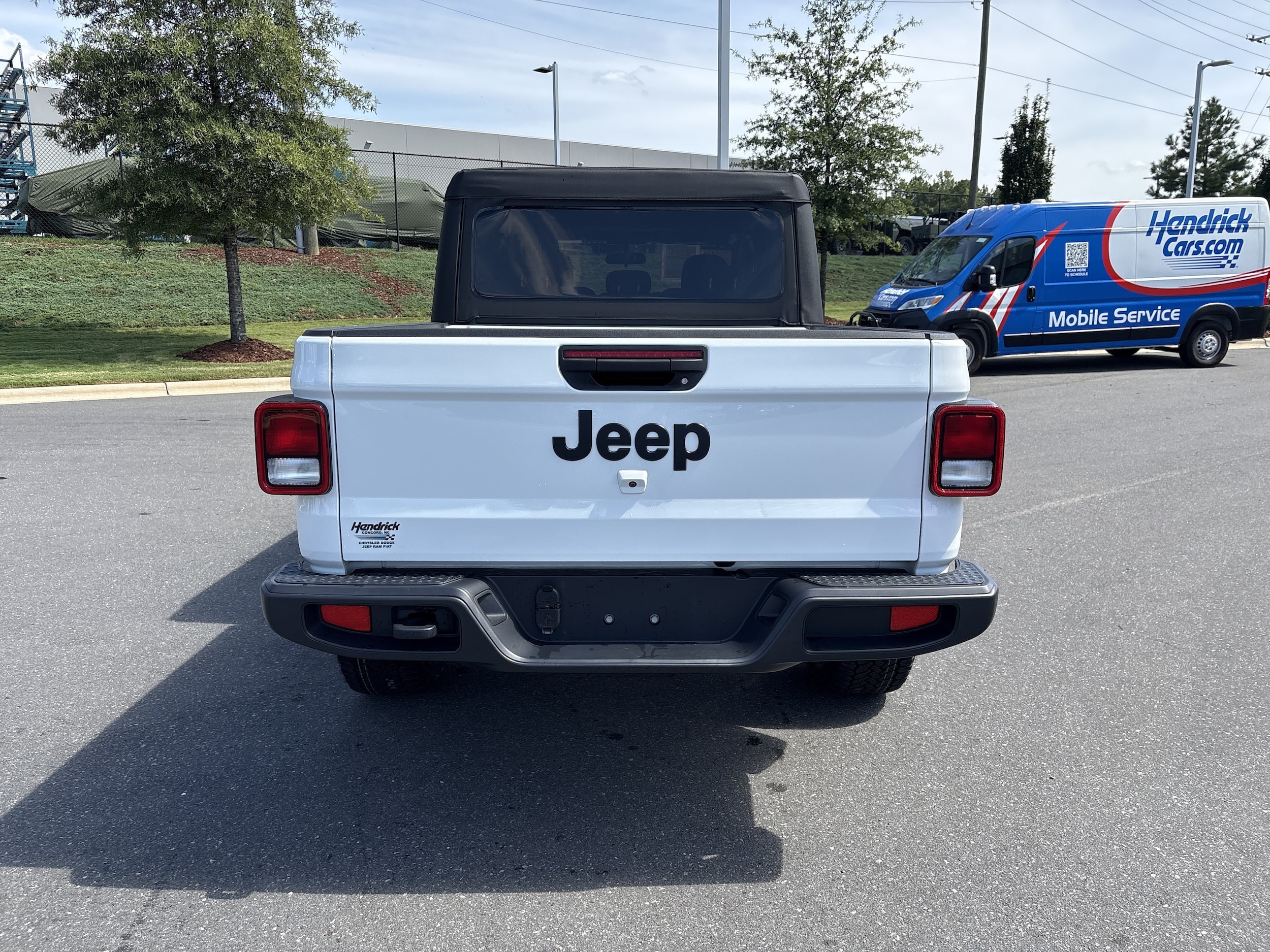 2025 Jeep Gladiator Nighthawk