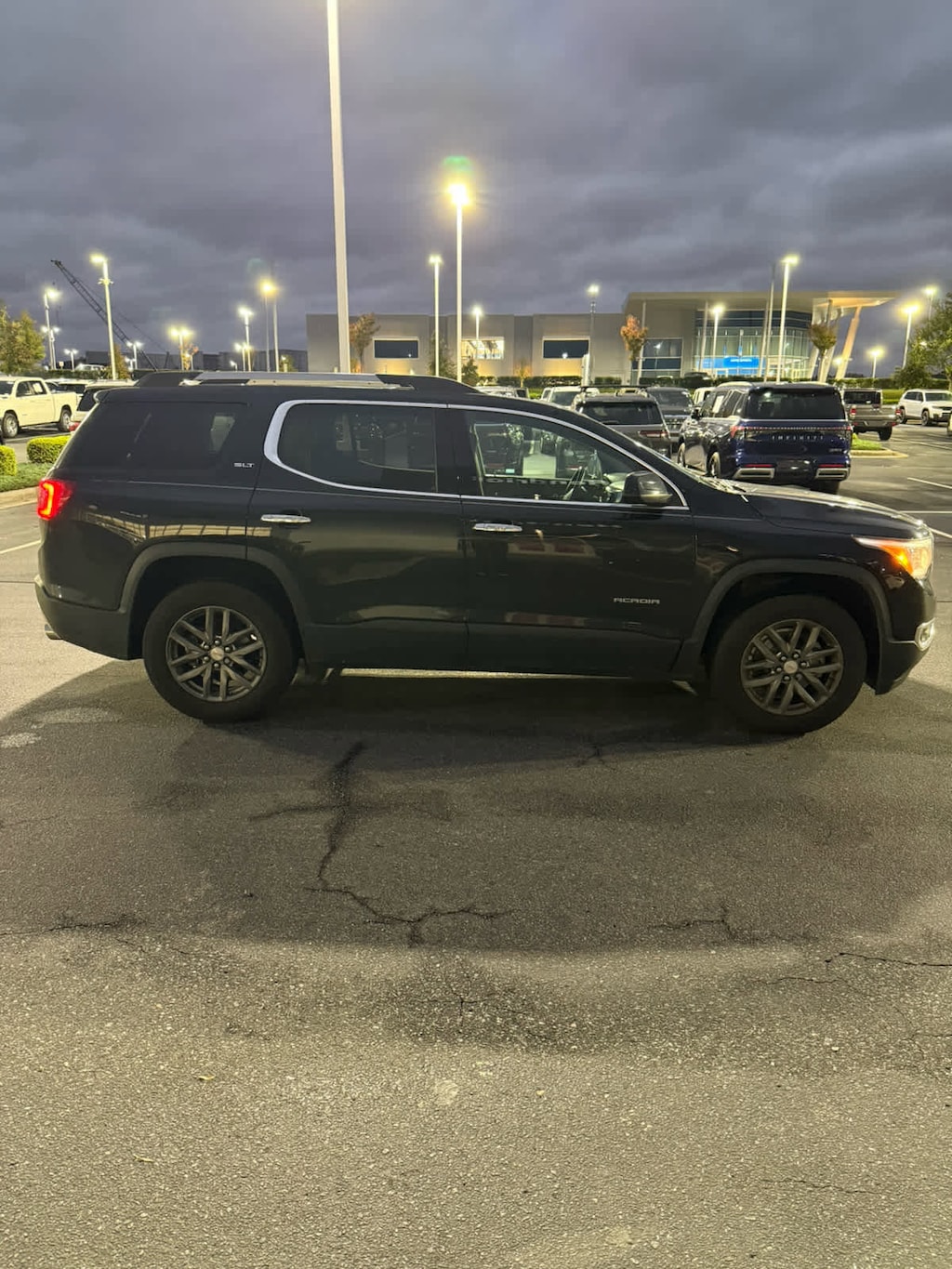 Used 2018 GMC Acadia SLT SUV