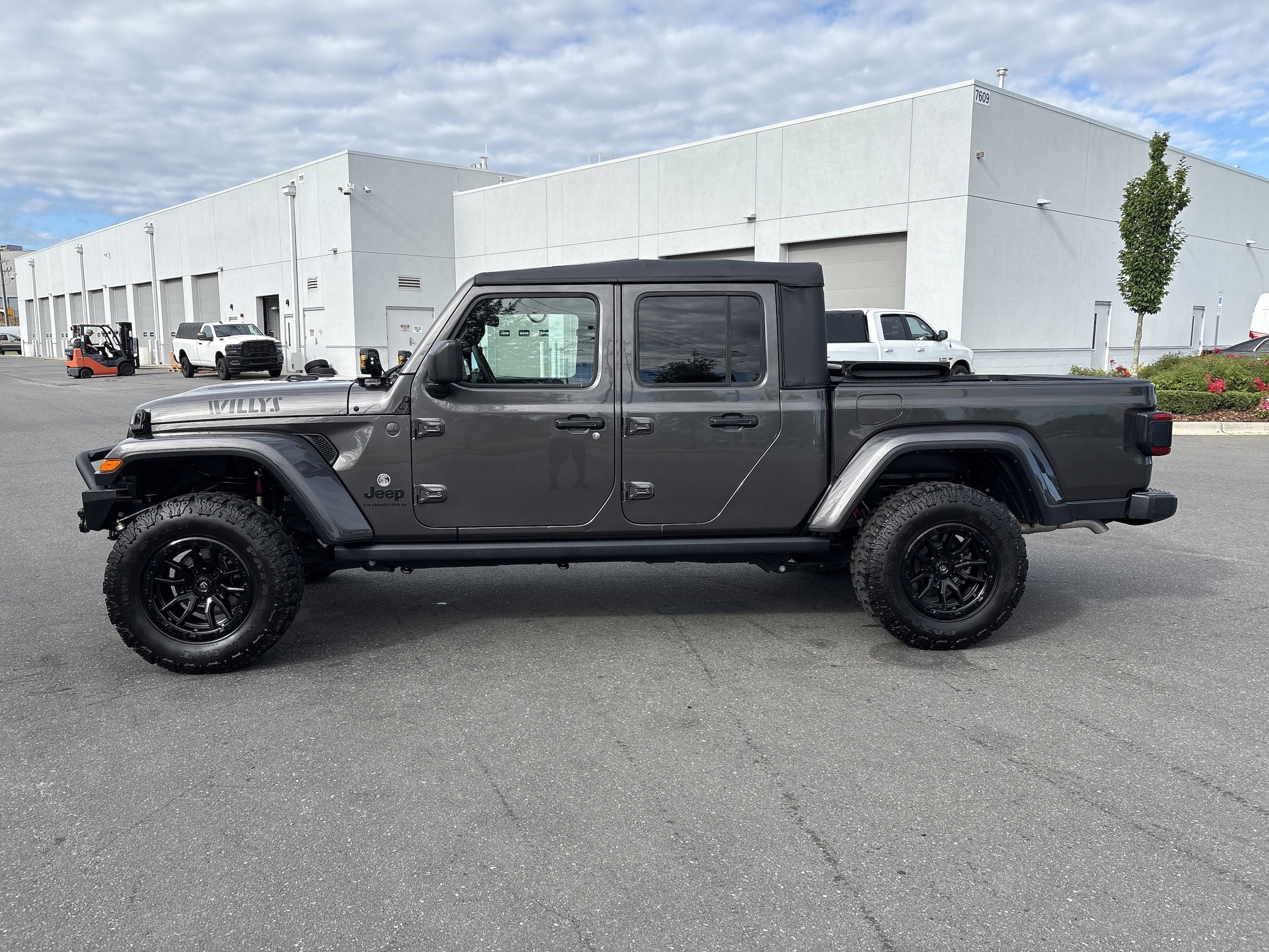 Jeep Gladiator Willys