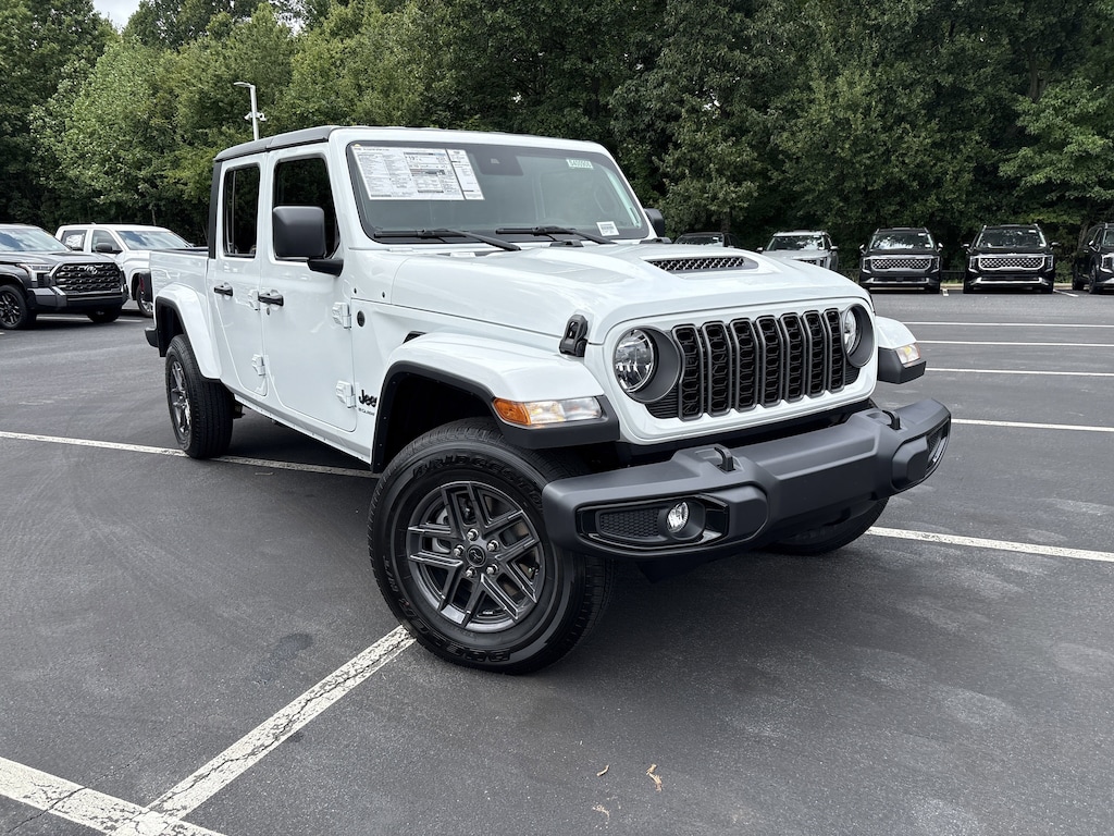 New 2025 Jeep Gladiator Sport S Pickup