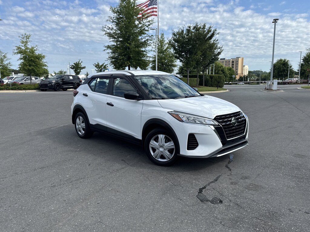 Used 2021 Nissan Kicks S SUV