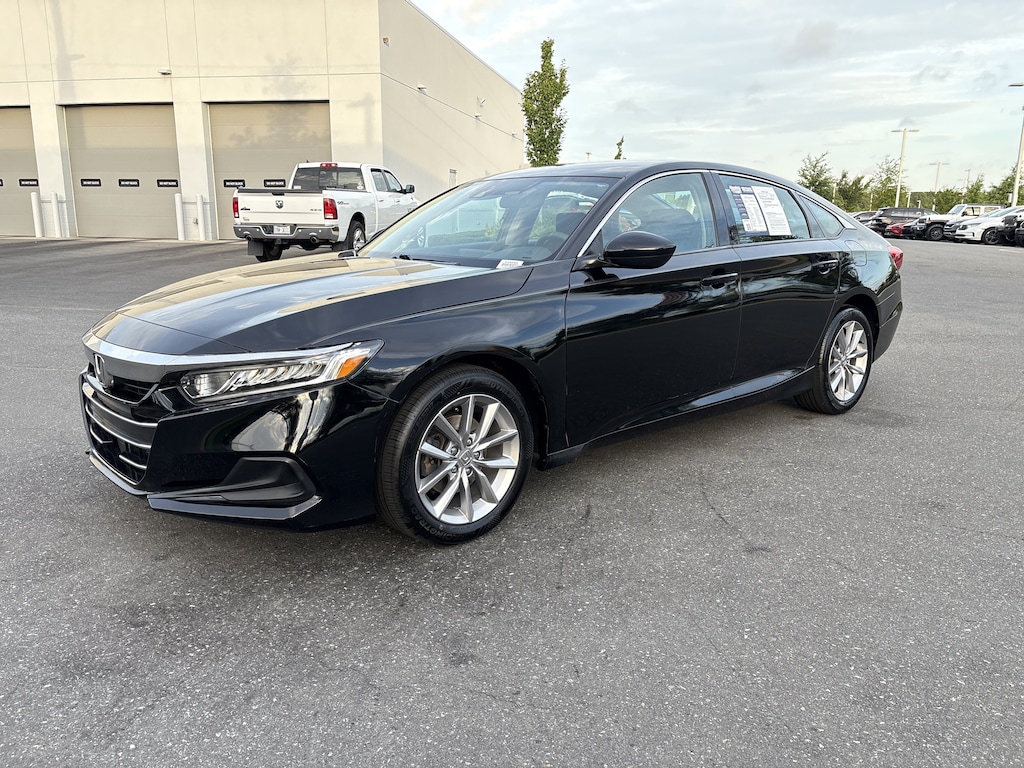 Used 2022 Honda Accord LX Sedan