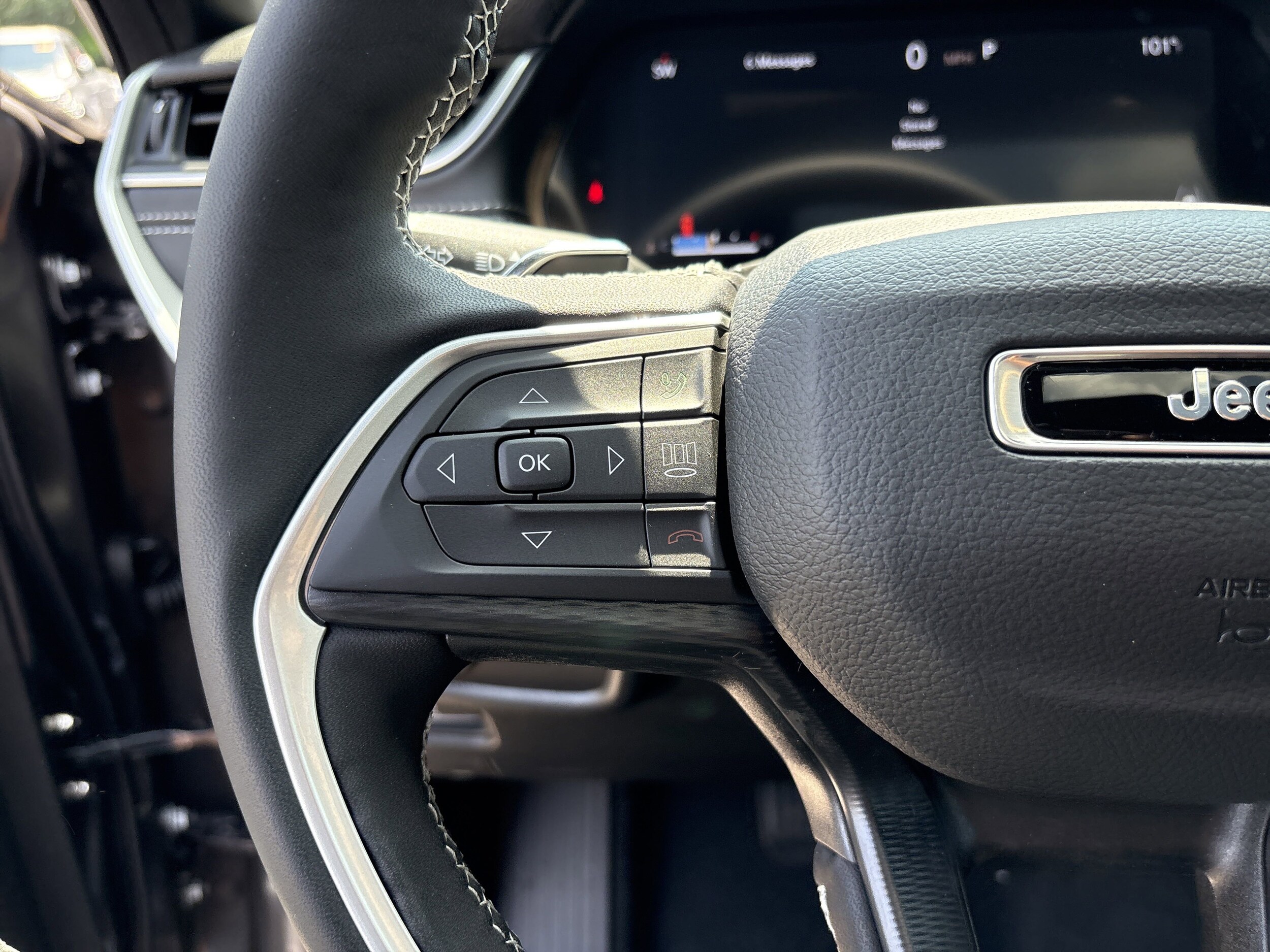 2025 Jeep Grand Cherokee Altitude X photo 3