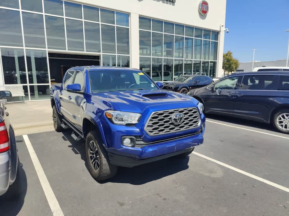 Used 2022 Toyota Tacoma TRD Sport with VIN 3TYCZ5AN6NT100901 for sale in Concord, NC