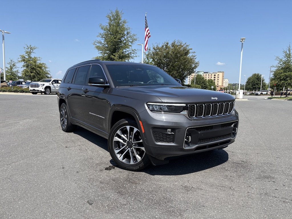 Used 2024 Jeep Grand Cherokee L Overland SUV