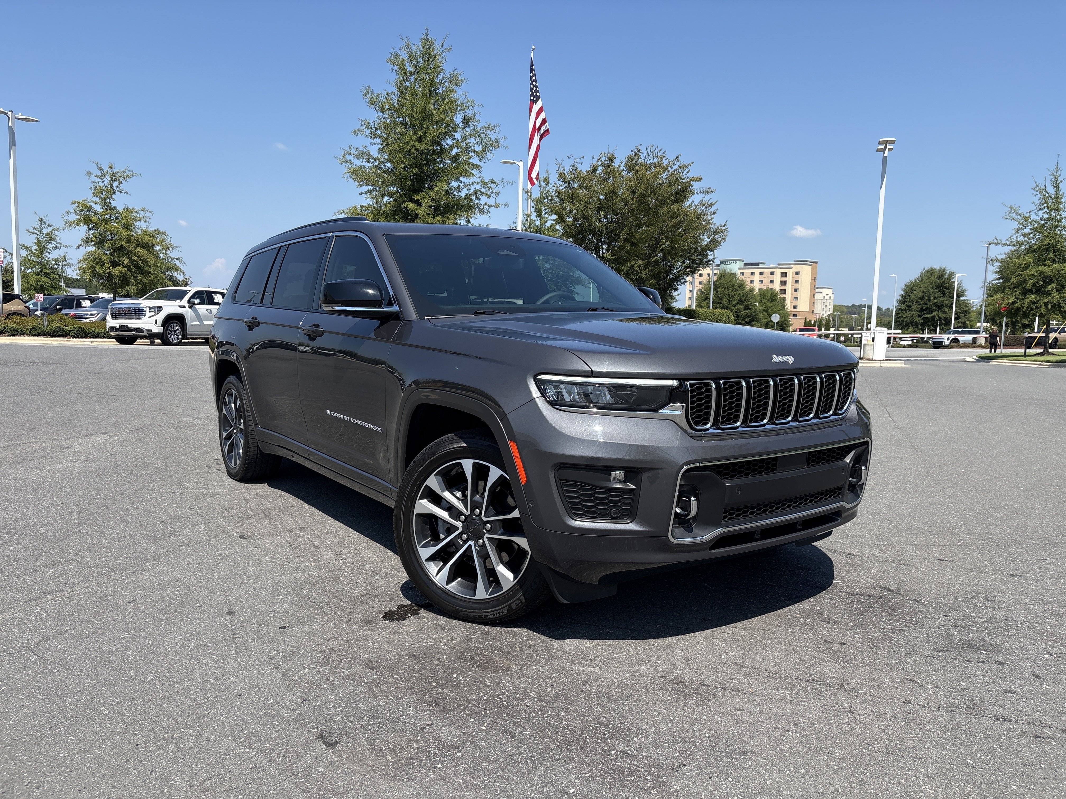 2024 Jeep Grand Cherokee L Overland SUV