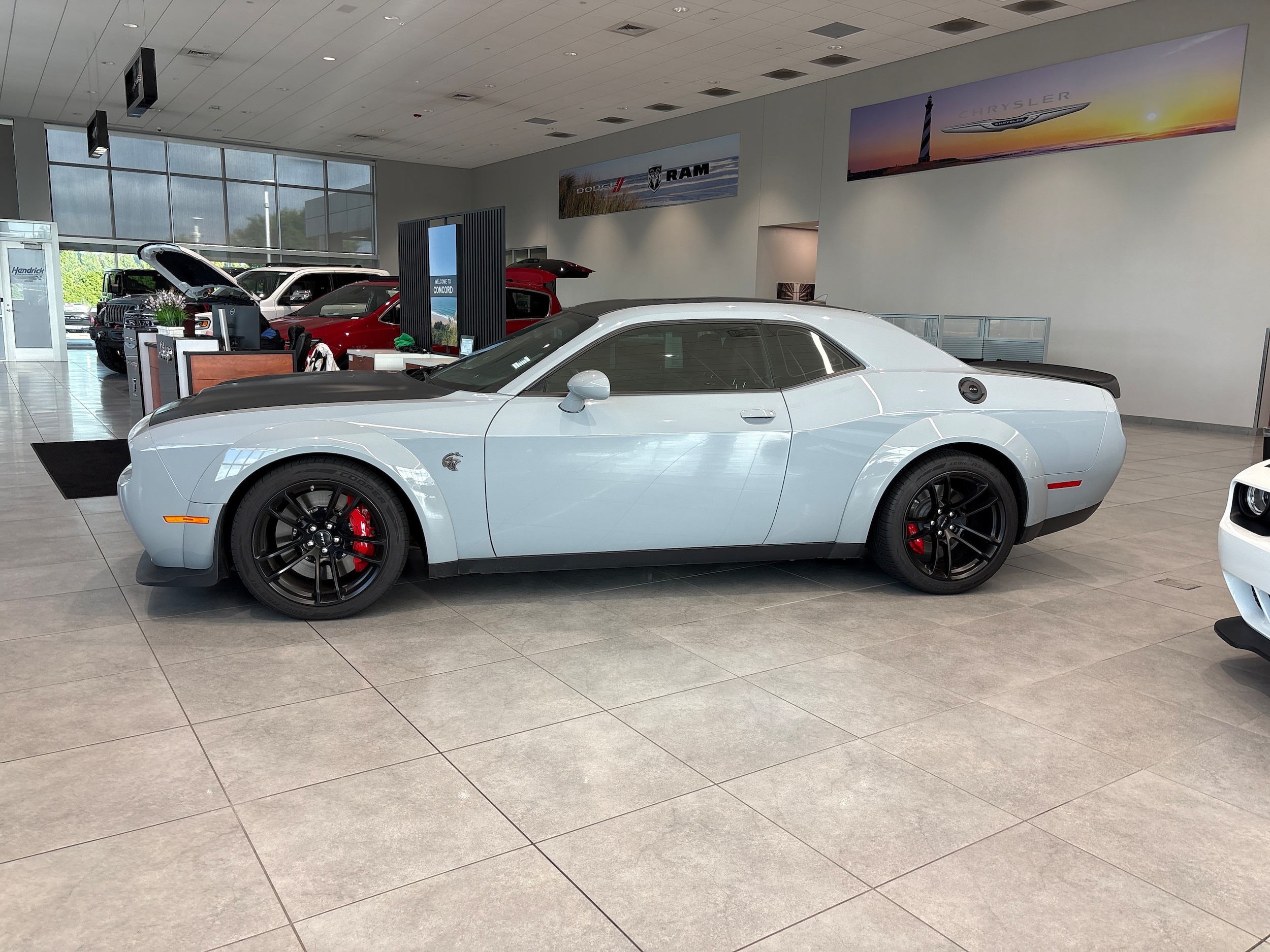Dodge Challenger SRT Hellcat Redeye Widebody
