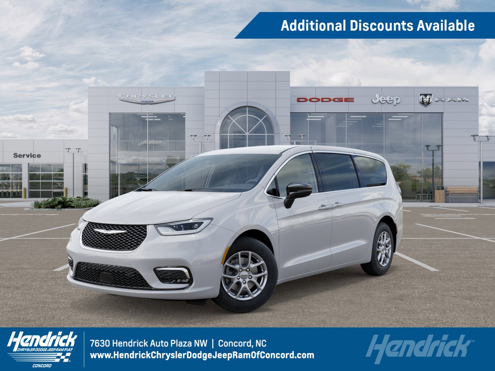 2026 Chrysler Pacifica Select's photo