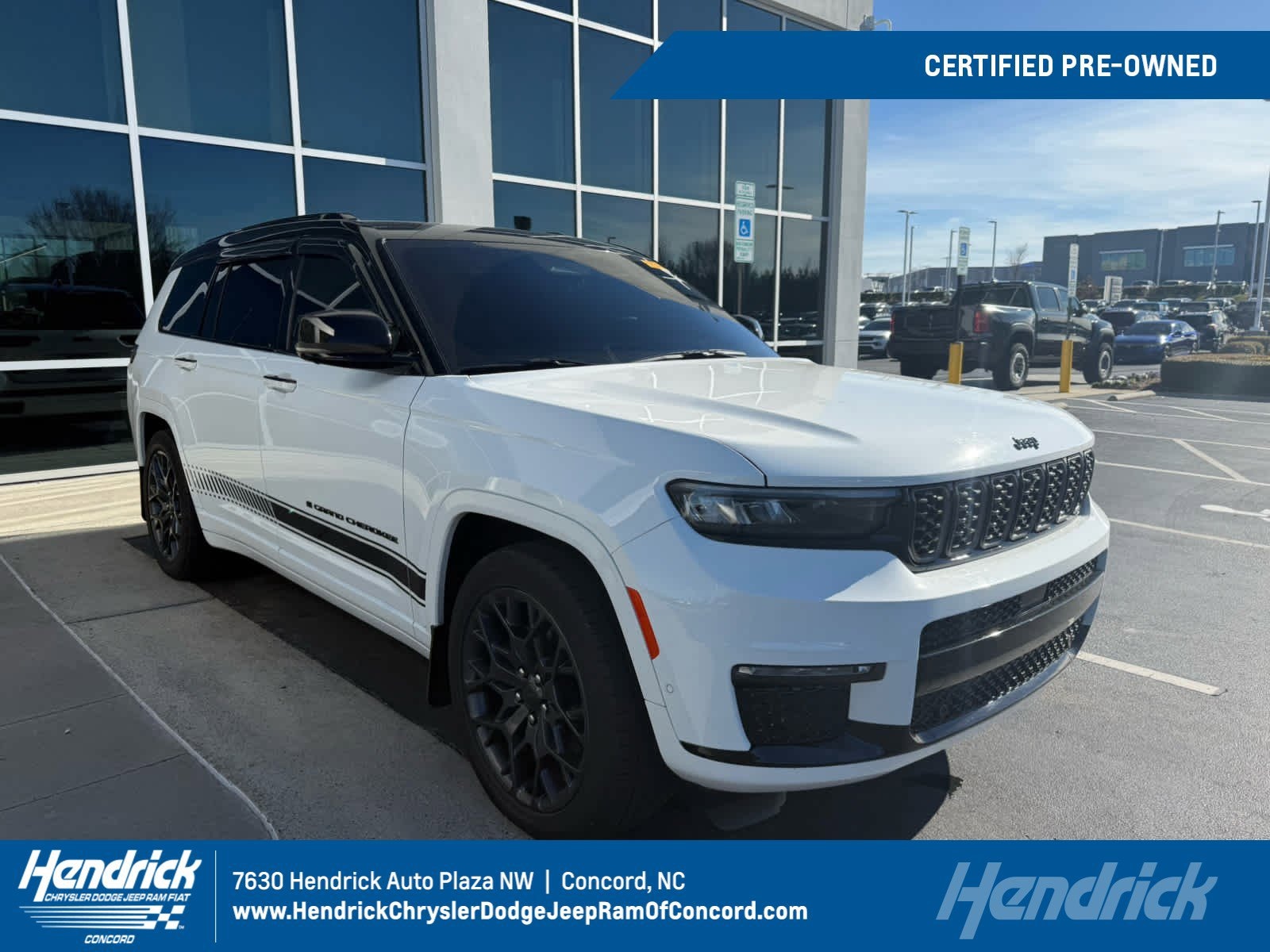 2025 Jeep Grand Cherokee L Summit Reserve's photo