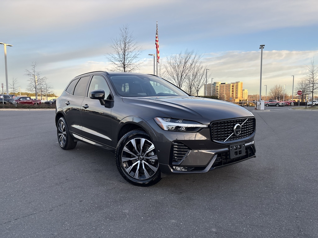 Used 2025 Volvo XC60 Plus SUV