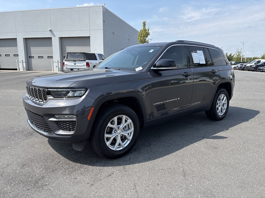 Used 2023 Jeep Grand Cherokee Limited SUV