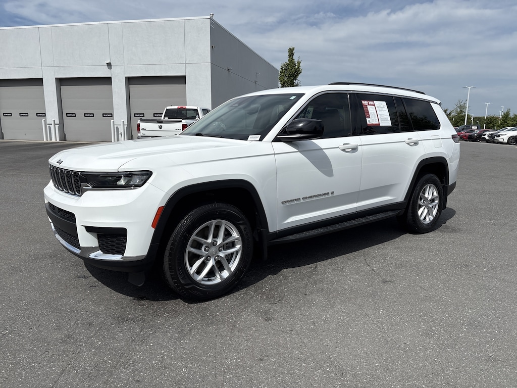 Used 2021 Jeep Grand Cherokee L Laredo SUV