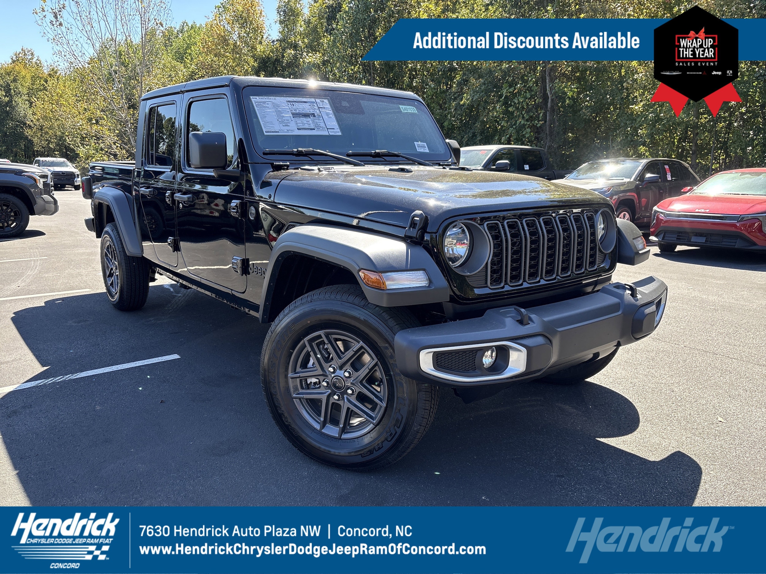 2025 Jeep Gladiator Sport S's photo