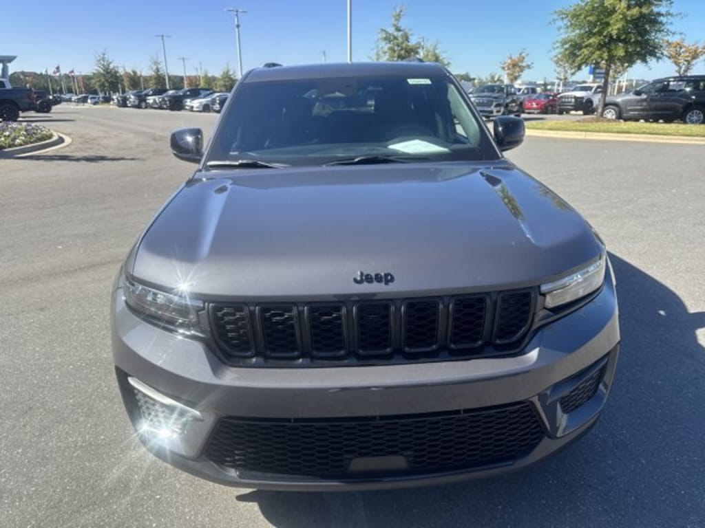 Certified 2025 Jeep Grand Cherokee Altitude X SUV