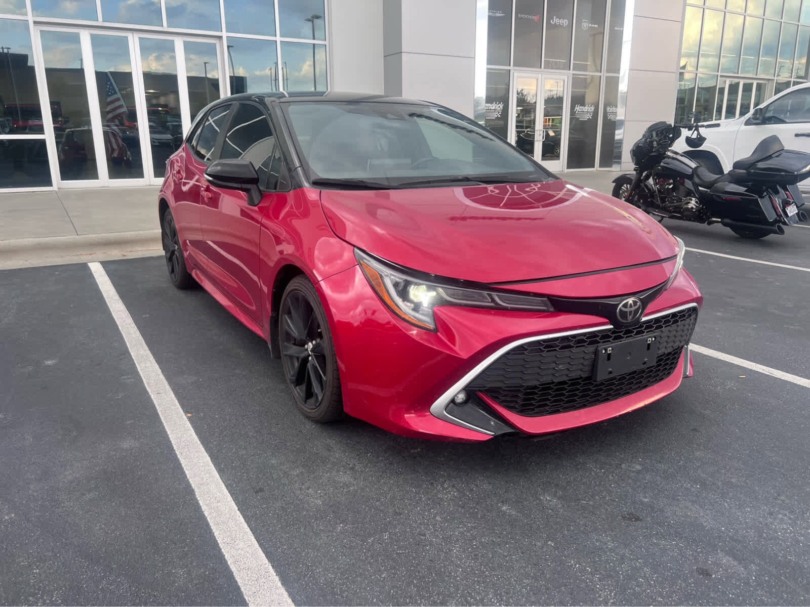 2021 Toyota Corolla XSE photo 2