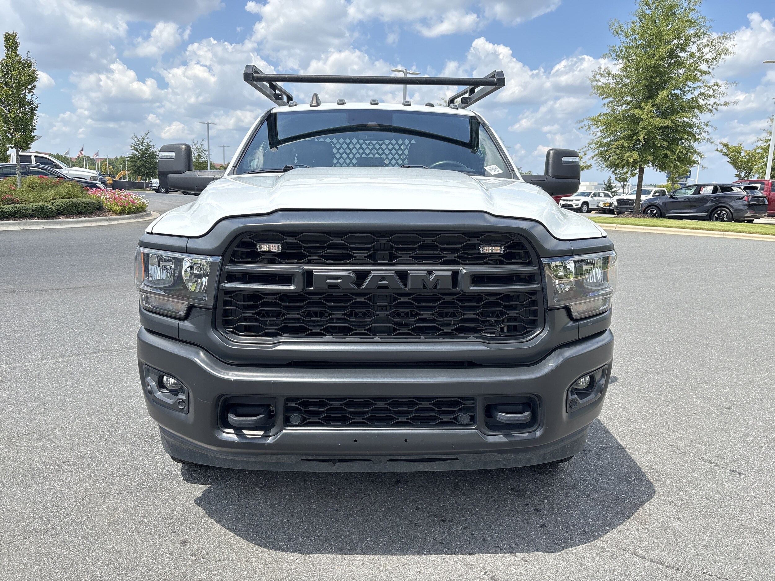 2024 Ram 3500 Chassis Cab Tradesman