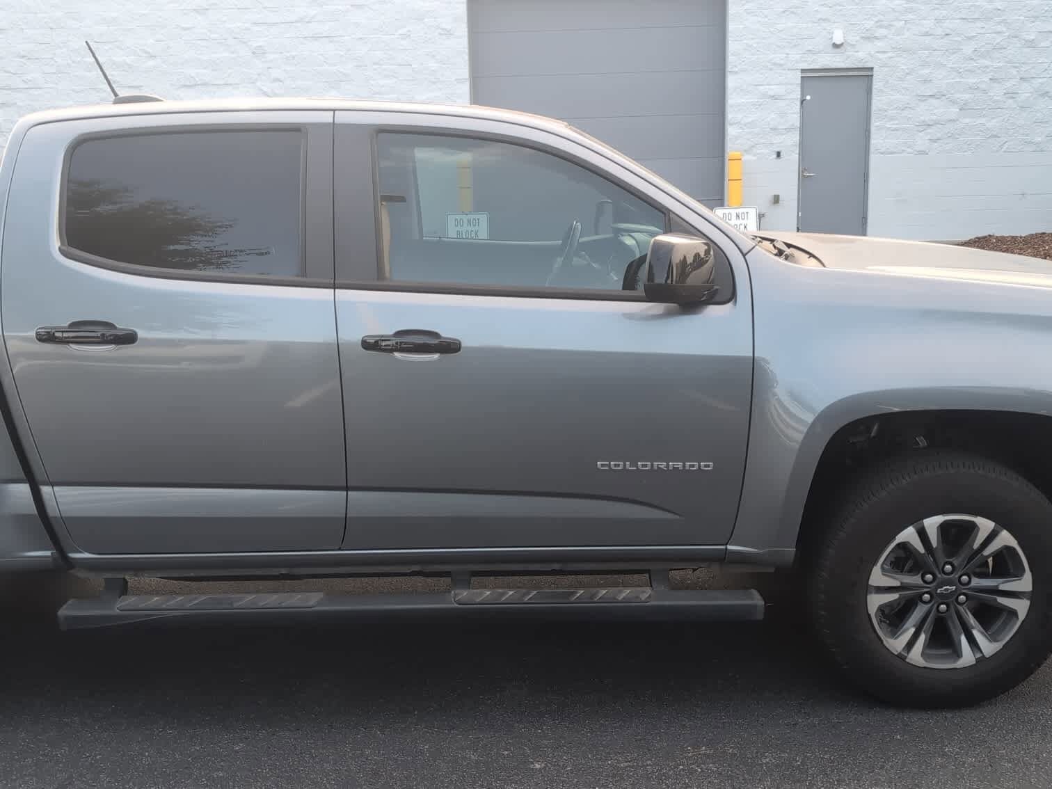 2021 Chevrolet Colorado Z71 photo 3