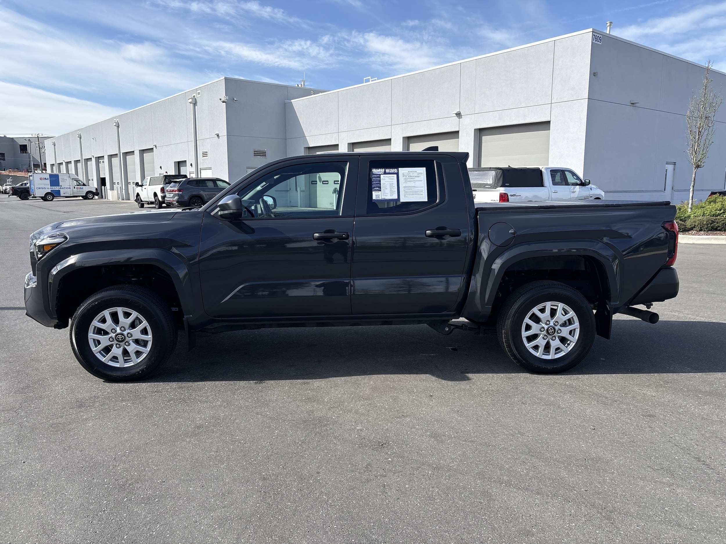 2024 Toyota Tacoma 4WD SR photo 4