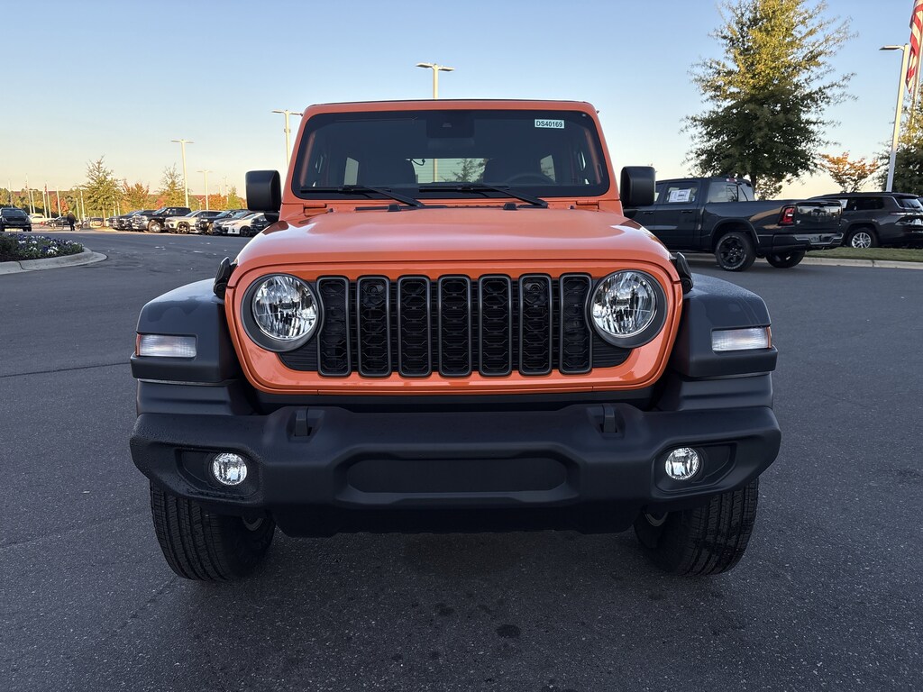New 2025 Jeep Wrangler Sport S Sport Utility