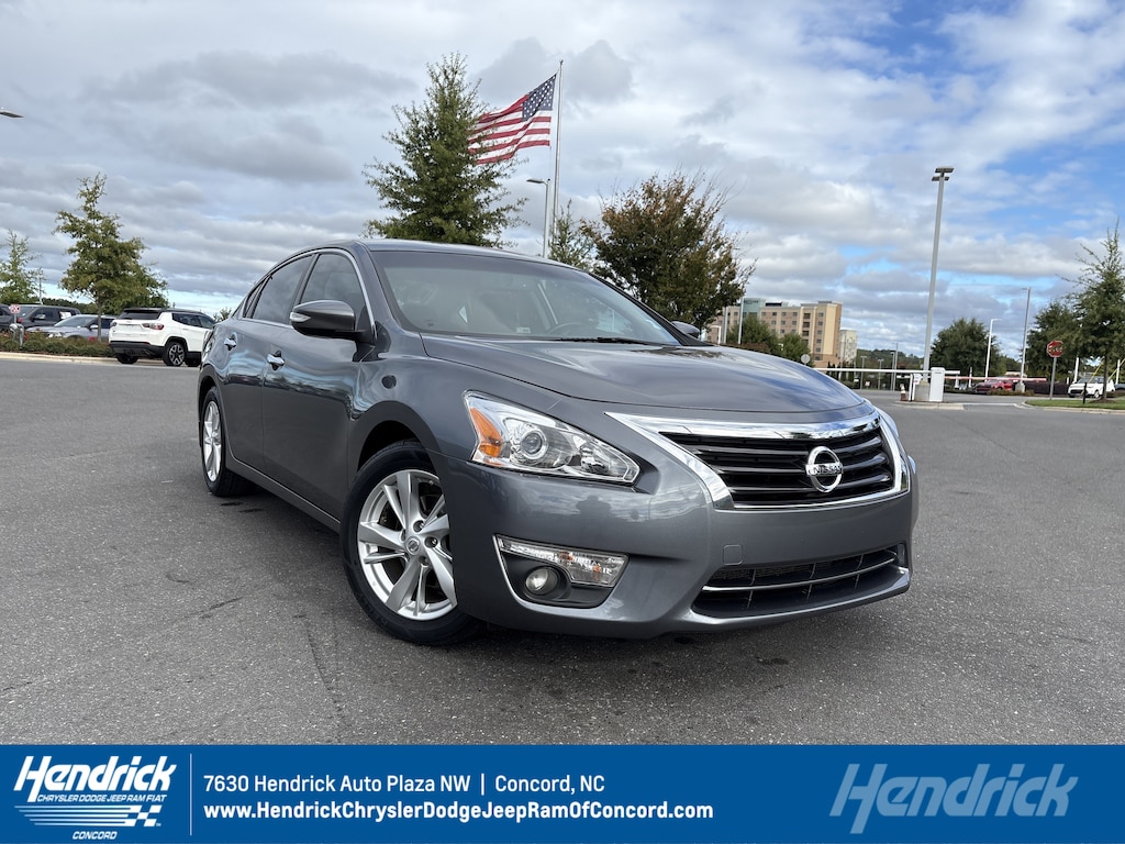 Used 2014 Nissan Altima 2.5 SL Sedan