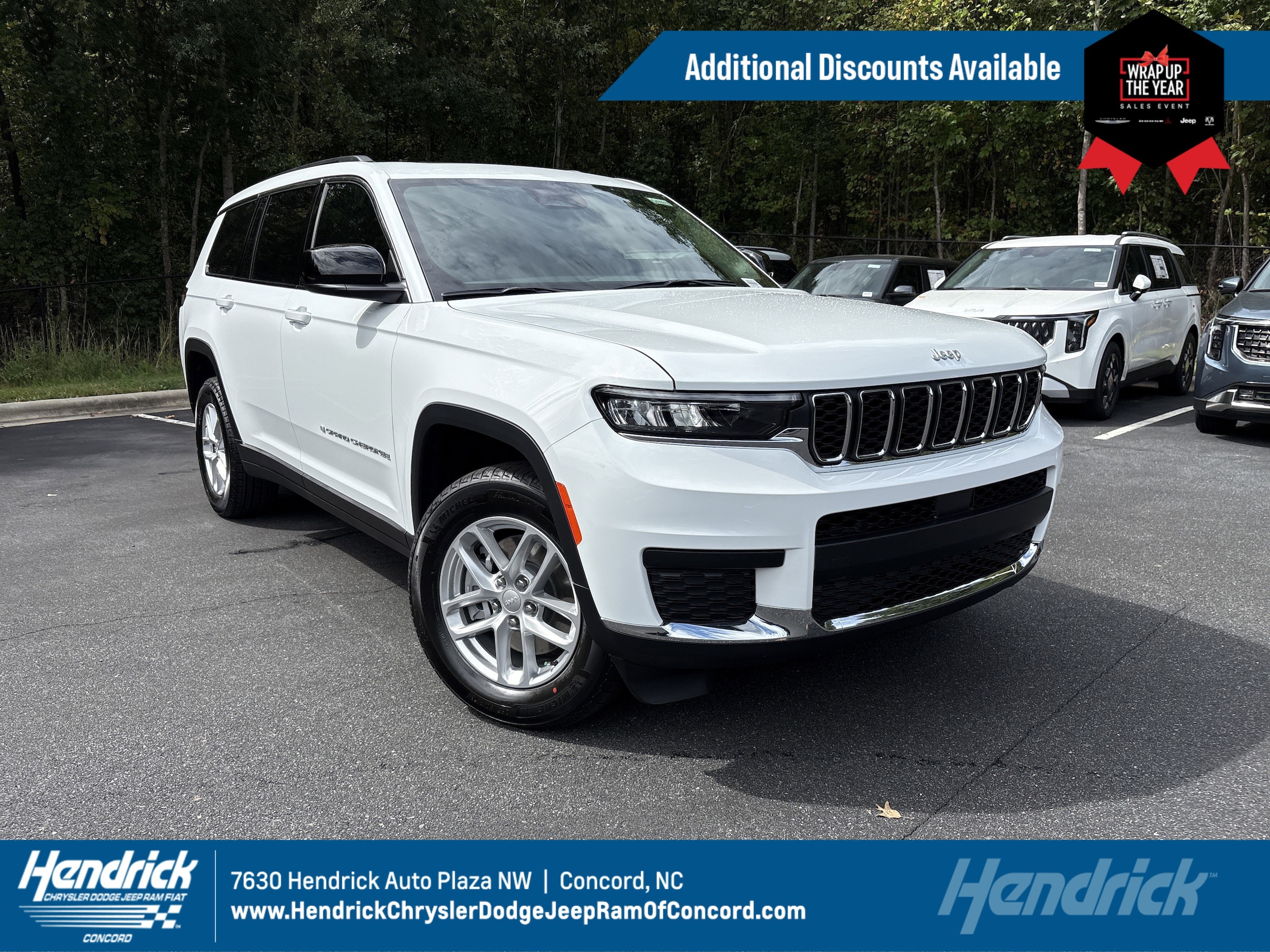 2025 Jeep Grand Cherokee L Laredo's photo