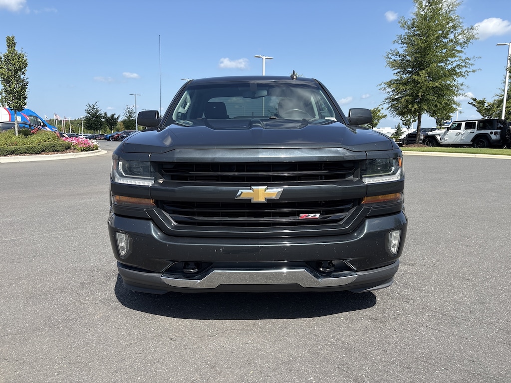 Used 2018 Chevrolet Silverado 1500 LT Pickup