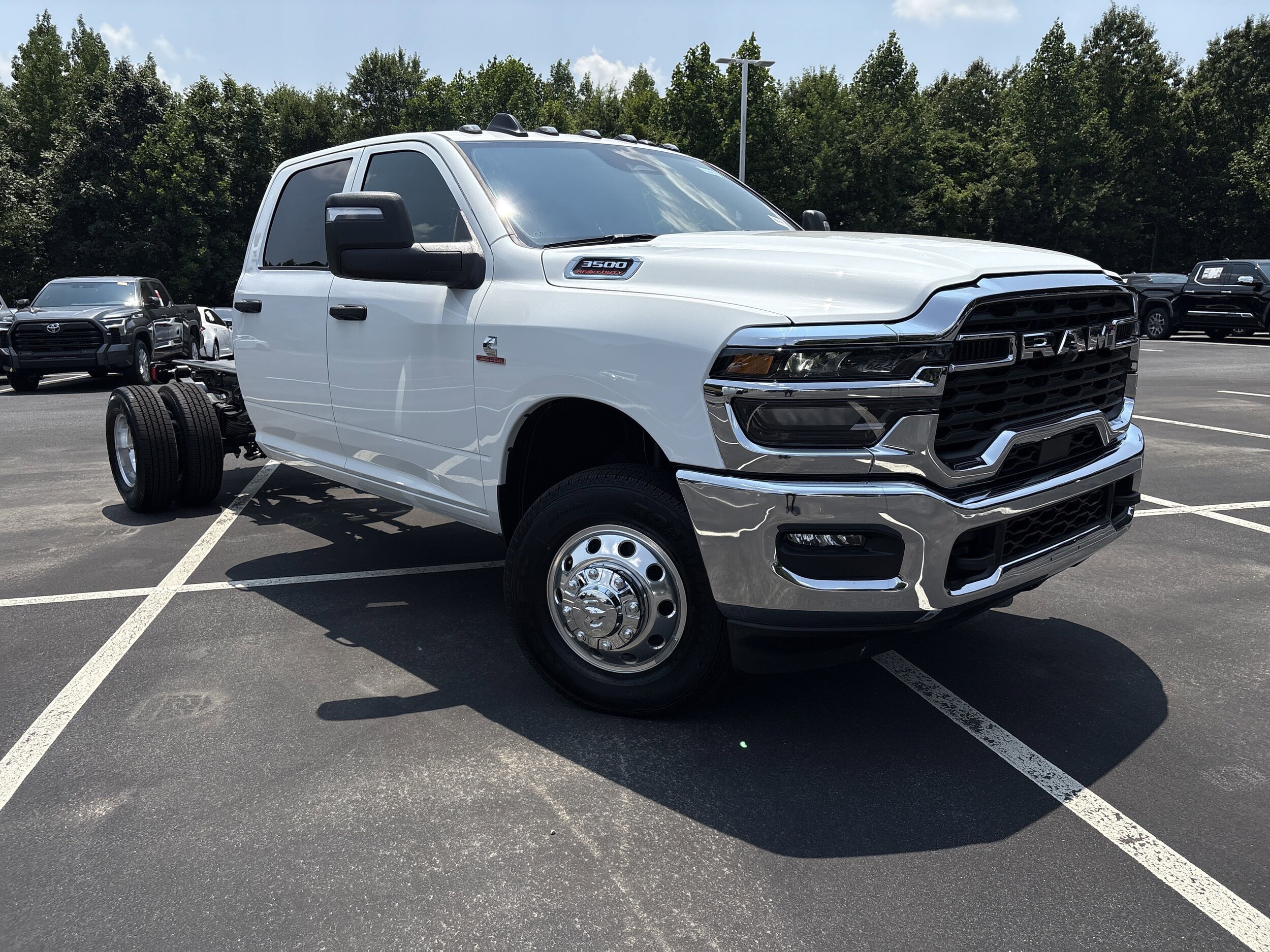 2025 Ram 3500 photo 2