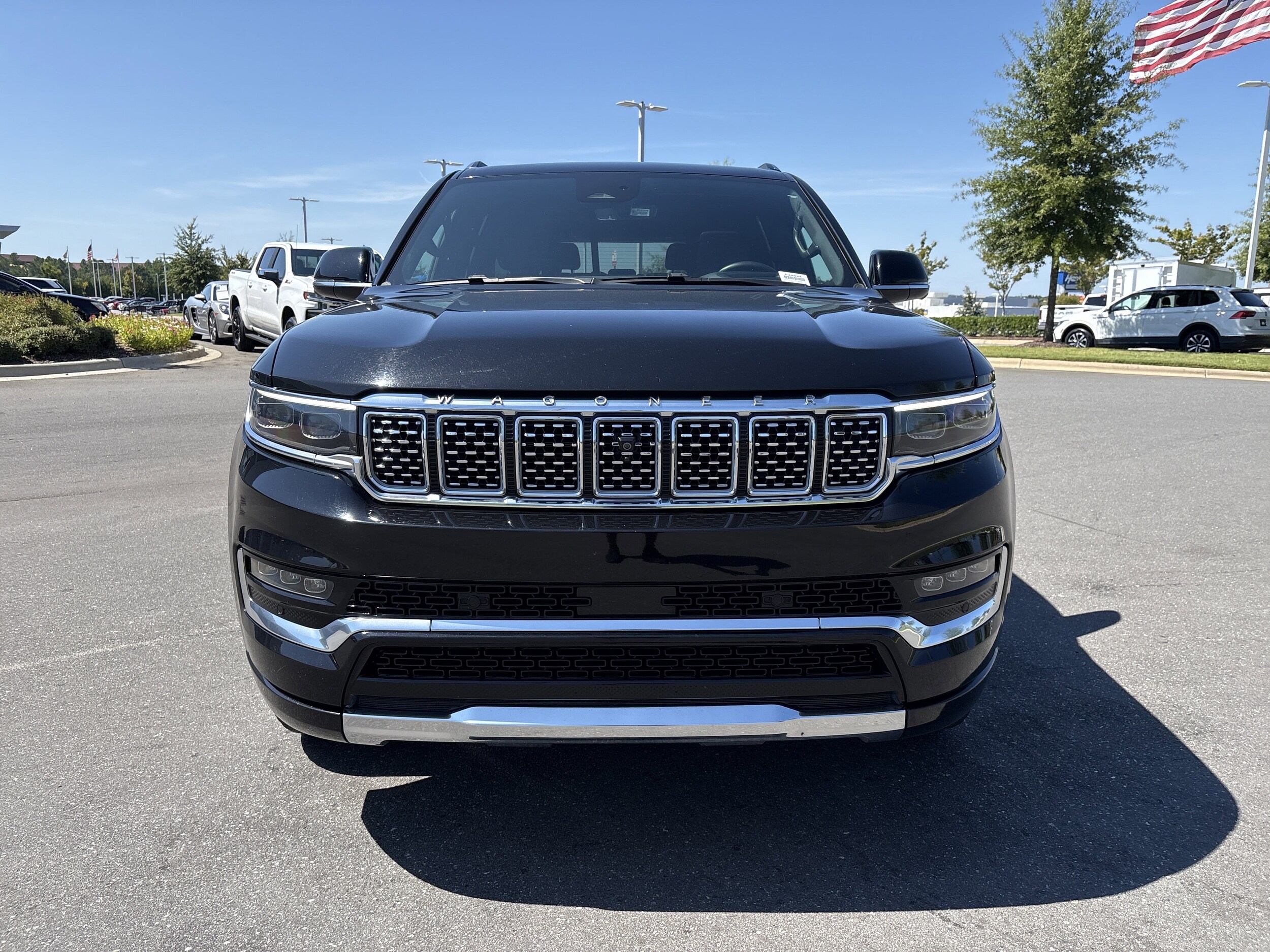 2024 Jeep Grand Wagoneer L Base photo 2