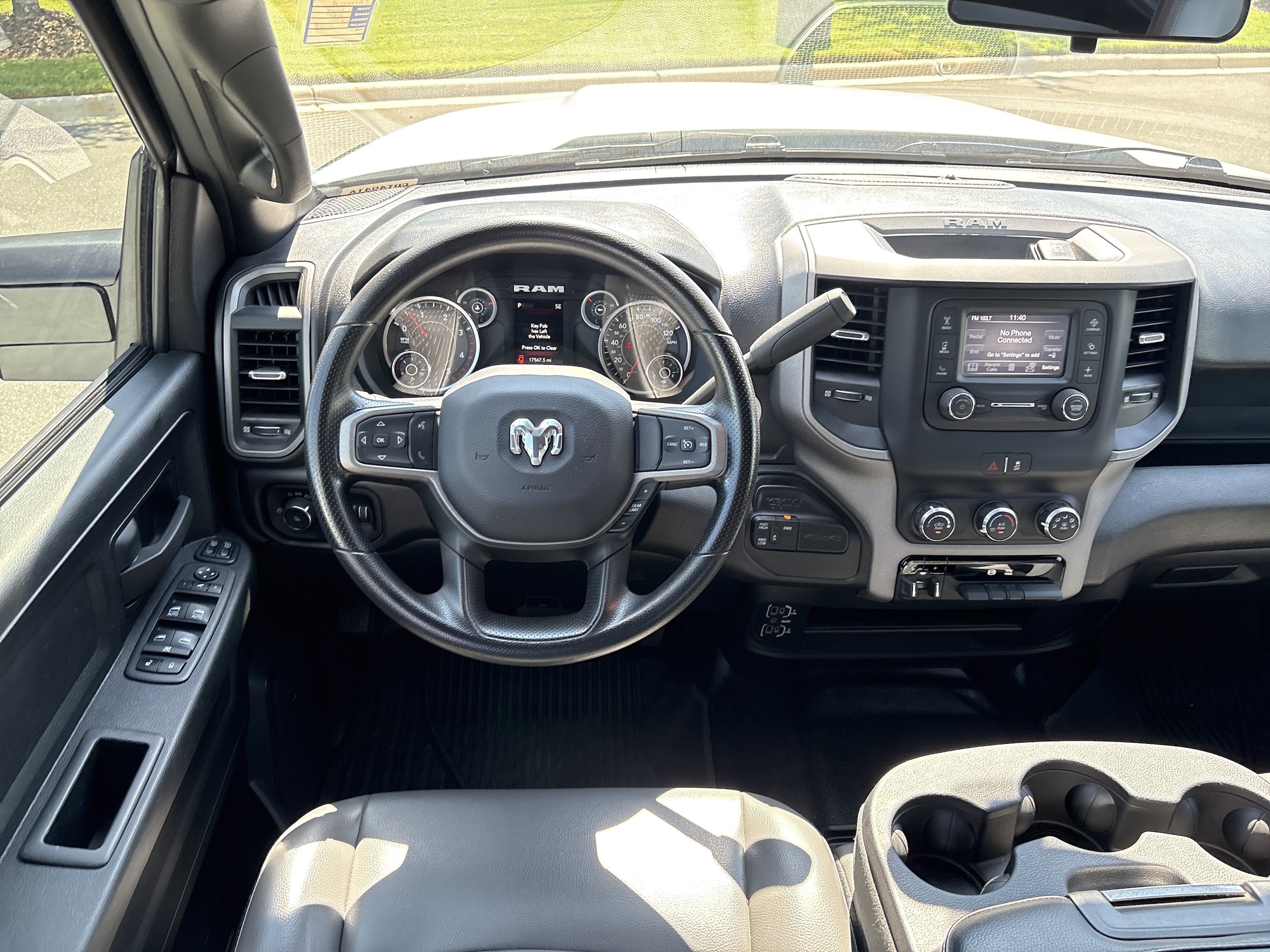Photo 18