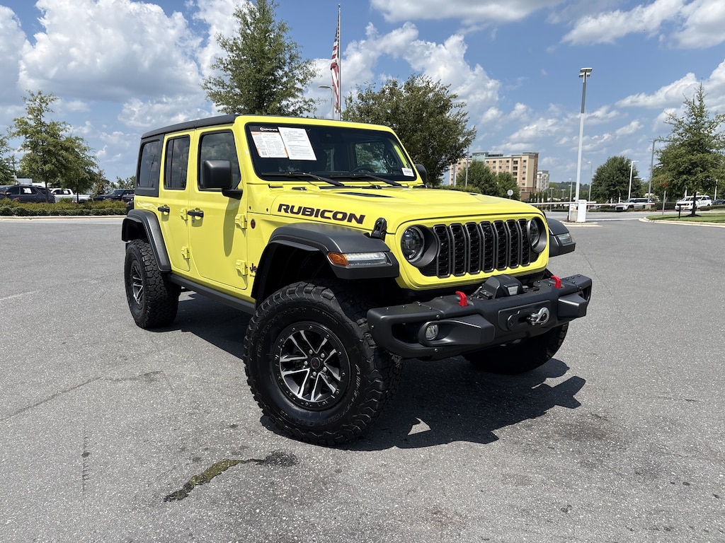 Used 2024 Jeep Wrangler Rubicon Convertible