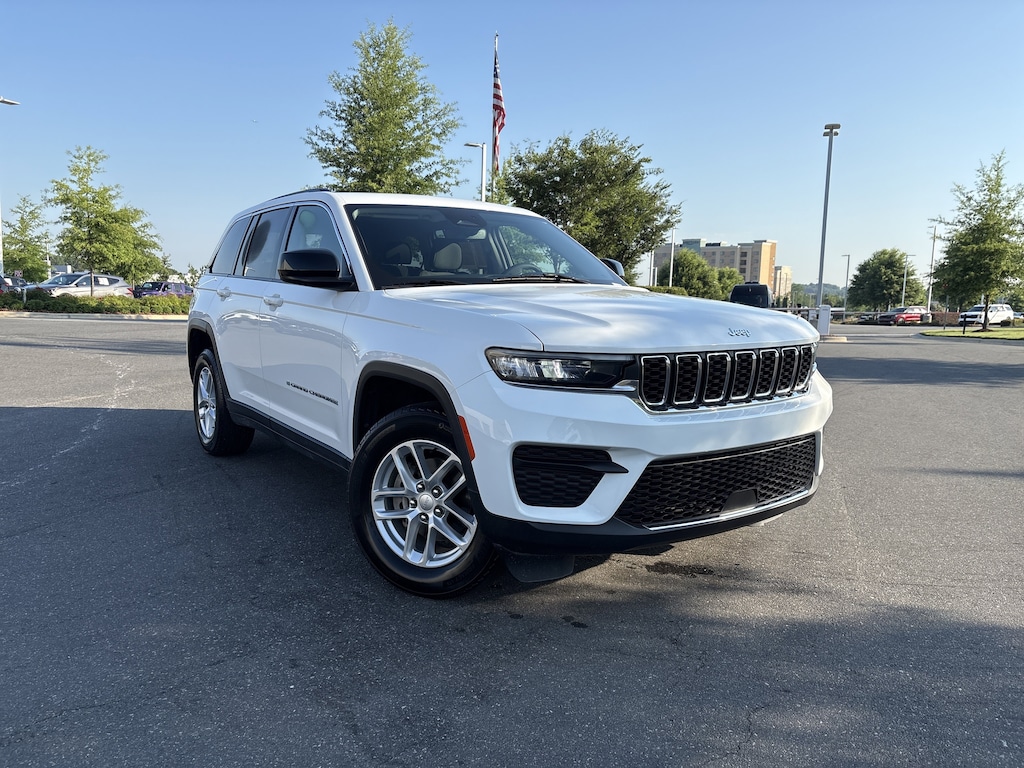 Certified 2023 Jeep Grand Cherokee Laredo SUV