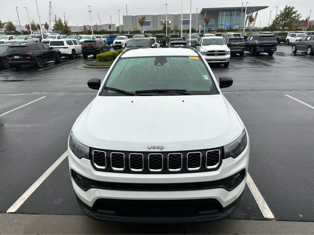 Certified 2024 Jeep Compass Latitude SUV