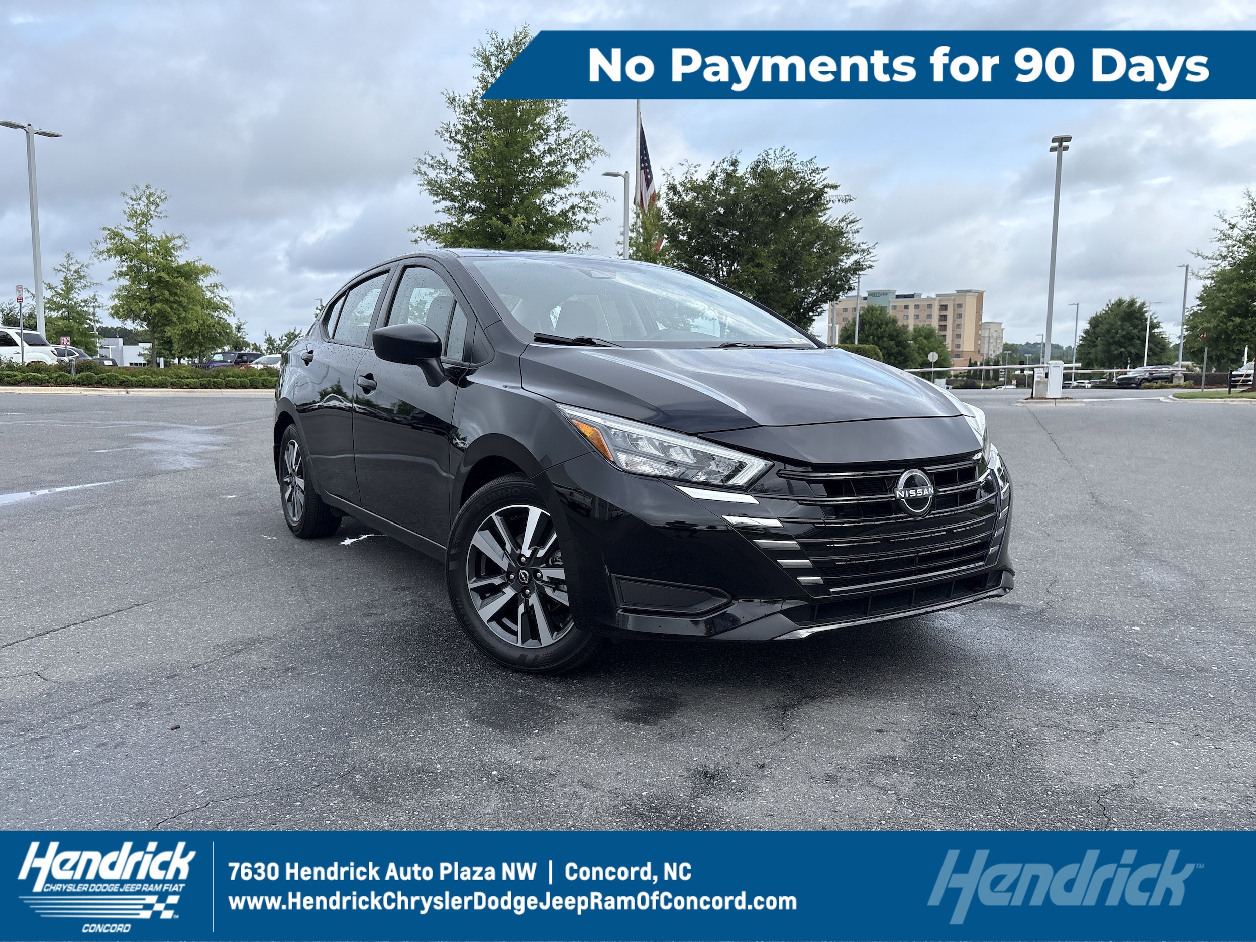 2025 Nissan Versa 1.6 S CVT's photo