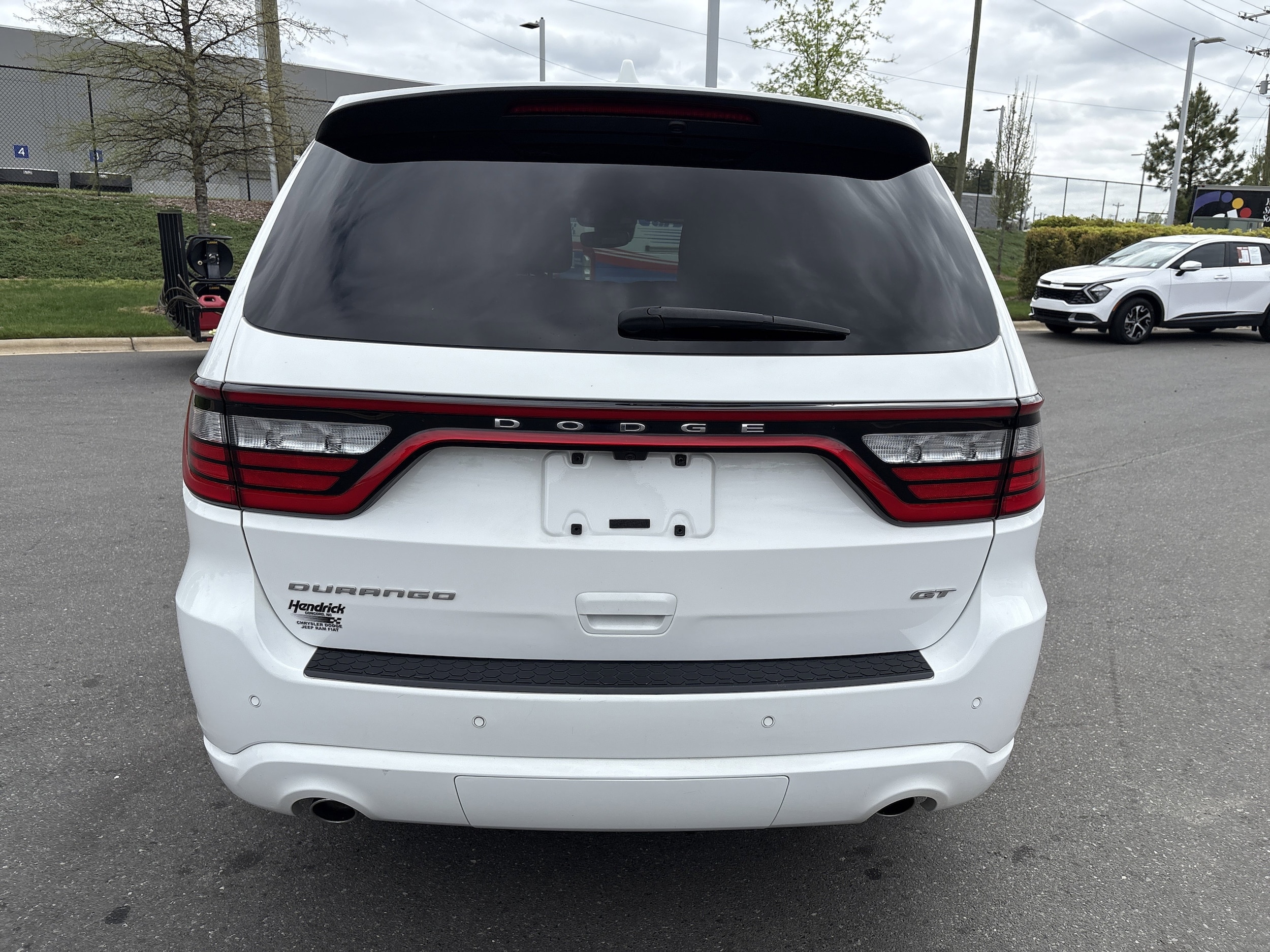 2022 Dodge Durango GT Plus photo 3
