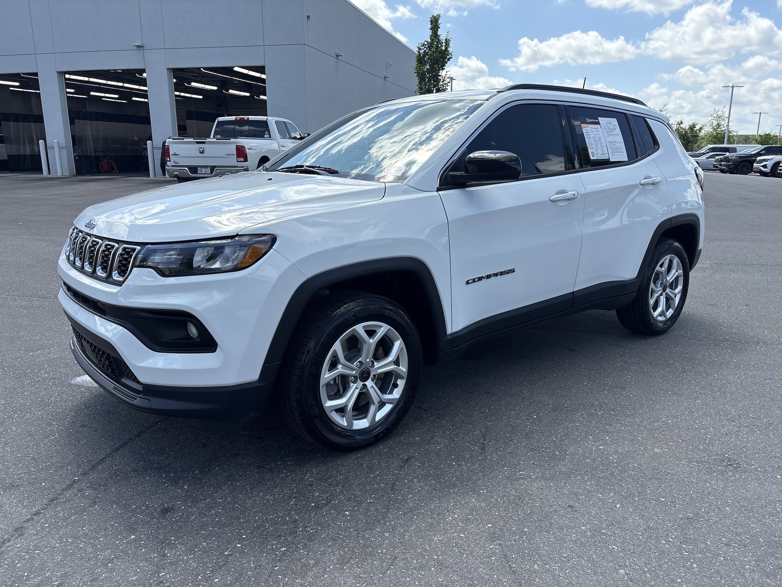 2025 Jeep Compass Latitude photo 6