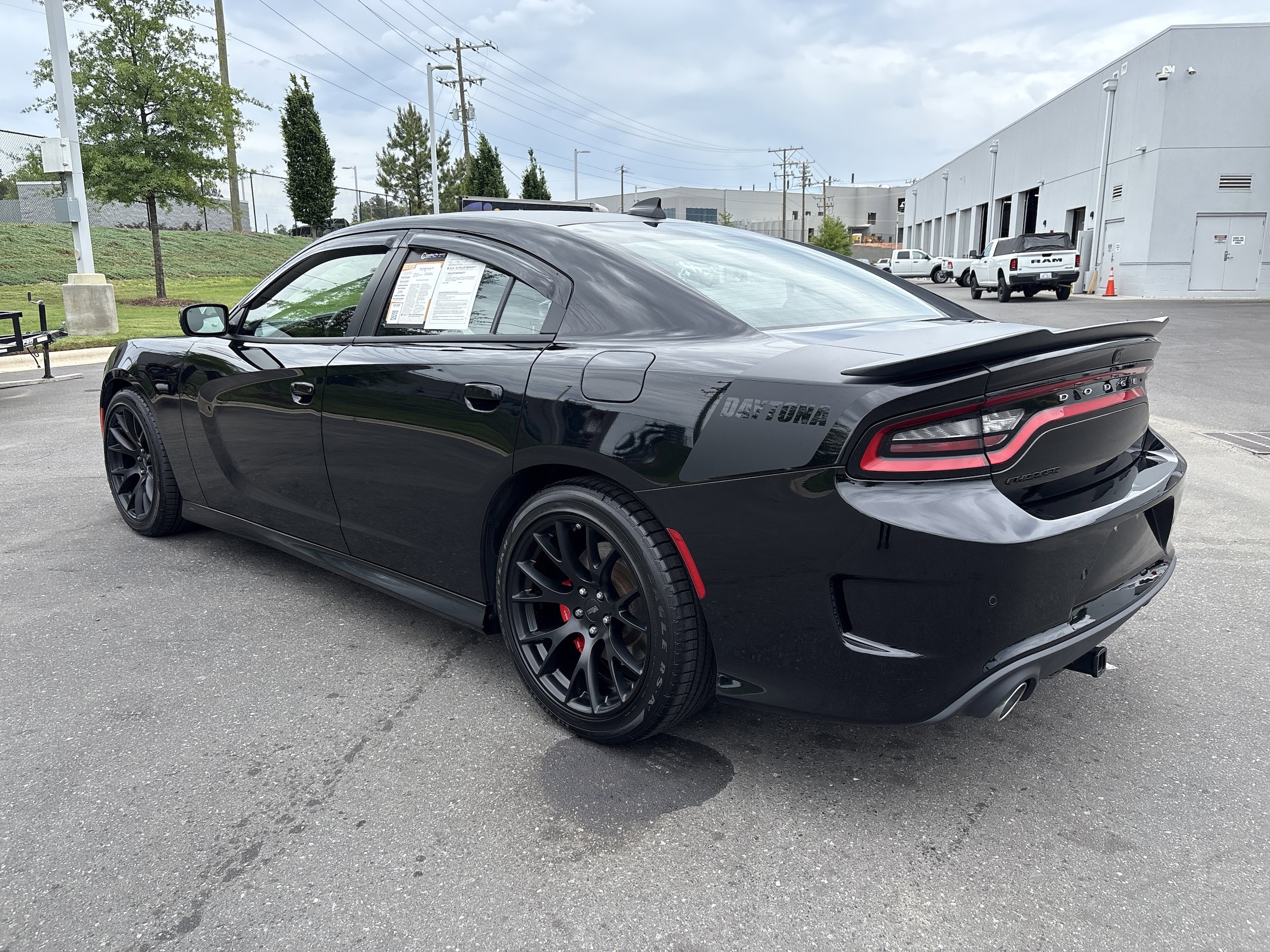2022 Dodge Charger R/T photo 6