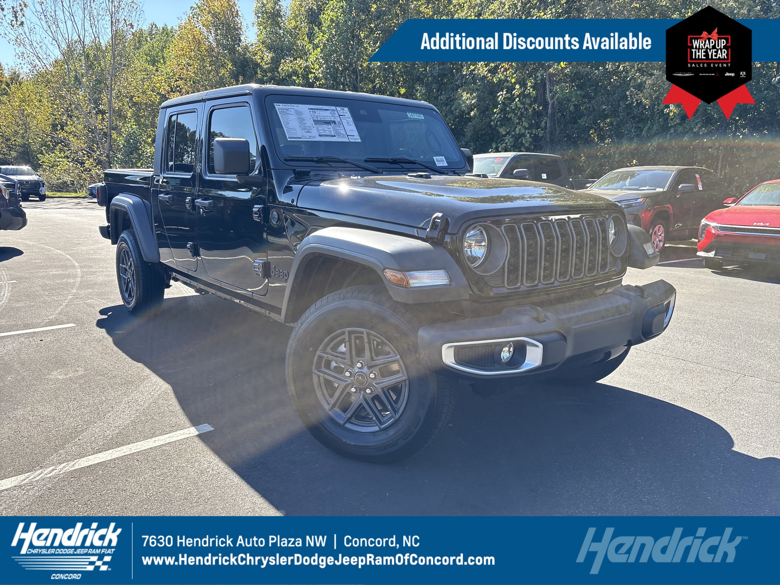2025 Jeep Gladiator Sport S's photo
