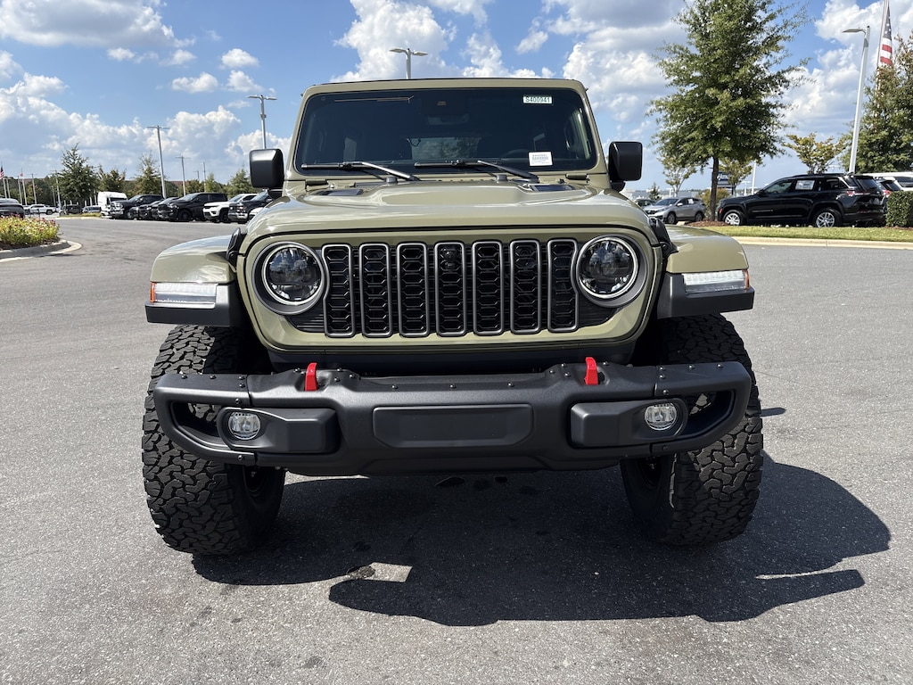 New 2025 Jeep Wrangler Rubicon X Sport Utility