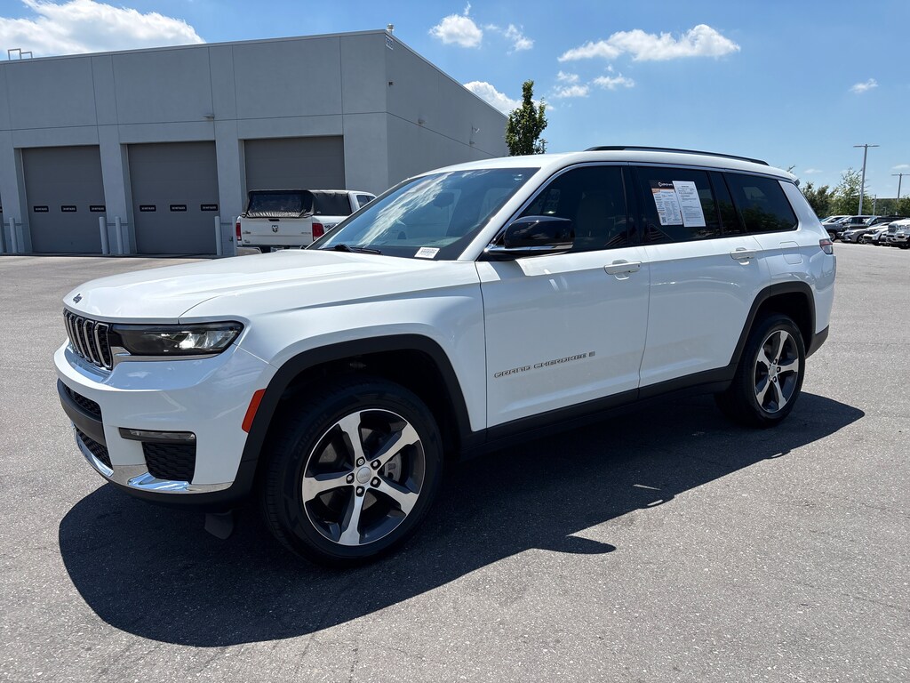 Used 2023 Jeep Grand Cherokee L Limited SUV