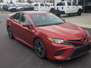 2019 Toyota Camry SE Sedan