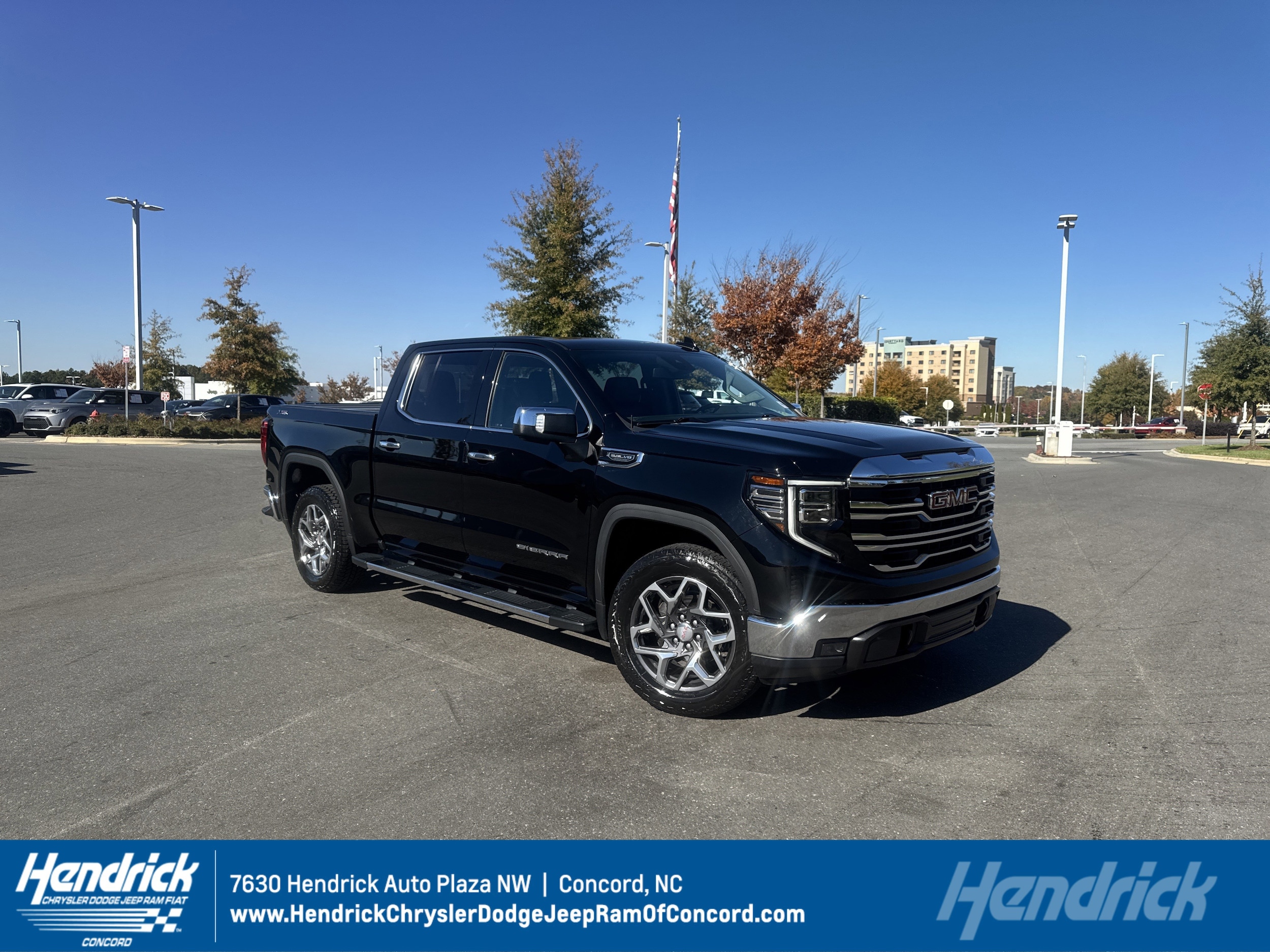 2022 GMC Sierra 1500 SLT's photo