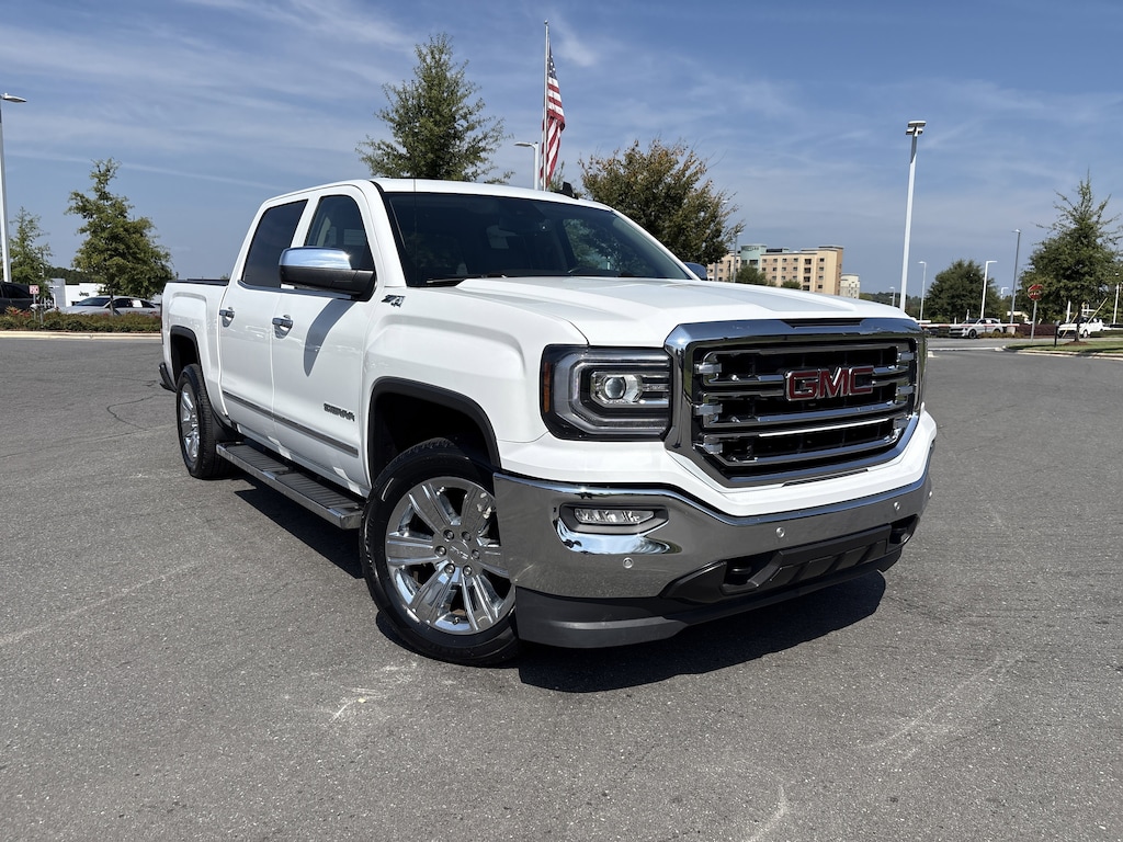 Used 2018 GMC Sierra 1500 SLT Pickup
