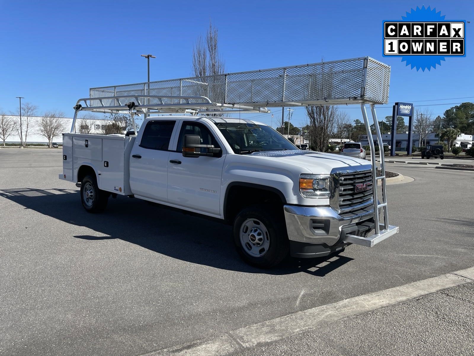 Used 2017 GMC Sierra 2500HD Base with VIN 1GD11REG7HF203127 for sale in Kansas City