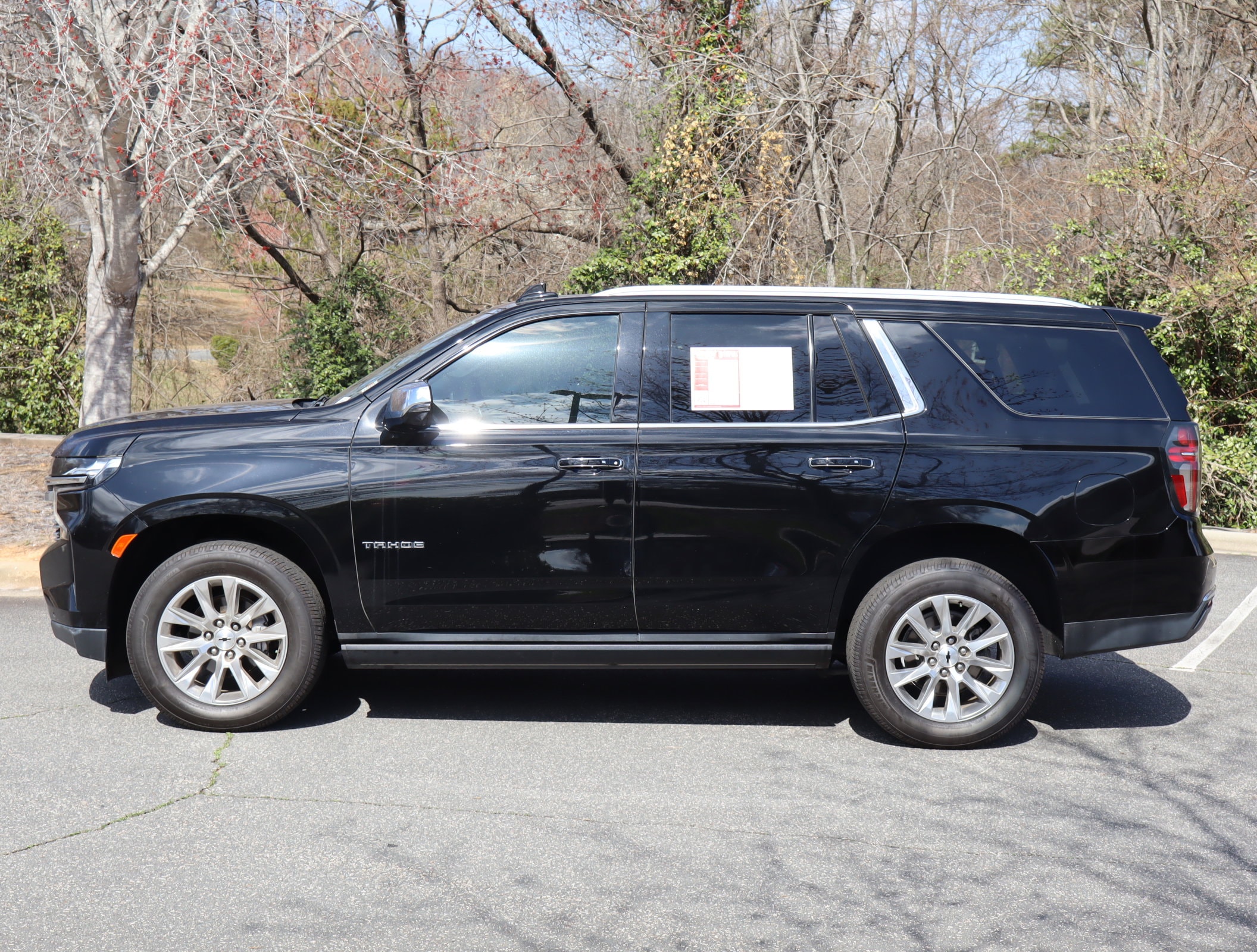 2023 Chevrolet Tahoe Premier photo 4