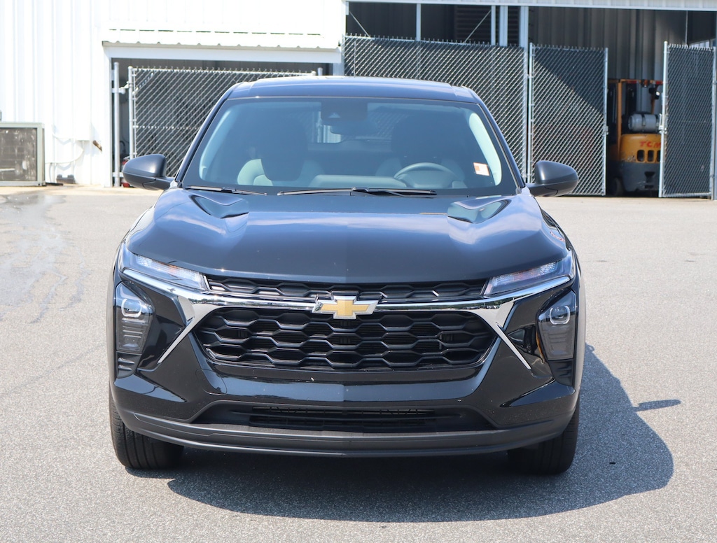 Used 2026 Chevrolet Trax LS SUV