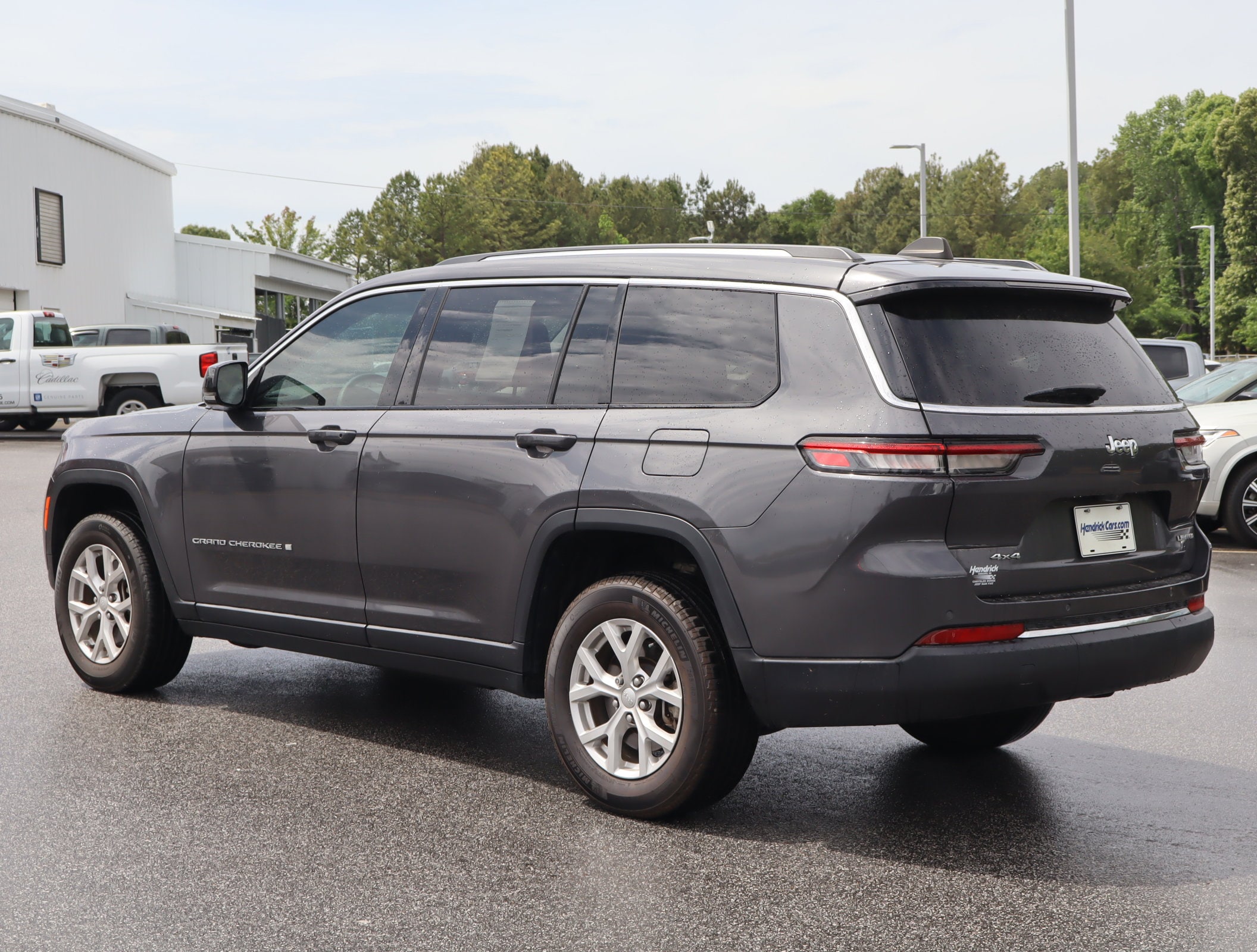 2023 Jeep Grand Cherokee L Limited photo 6