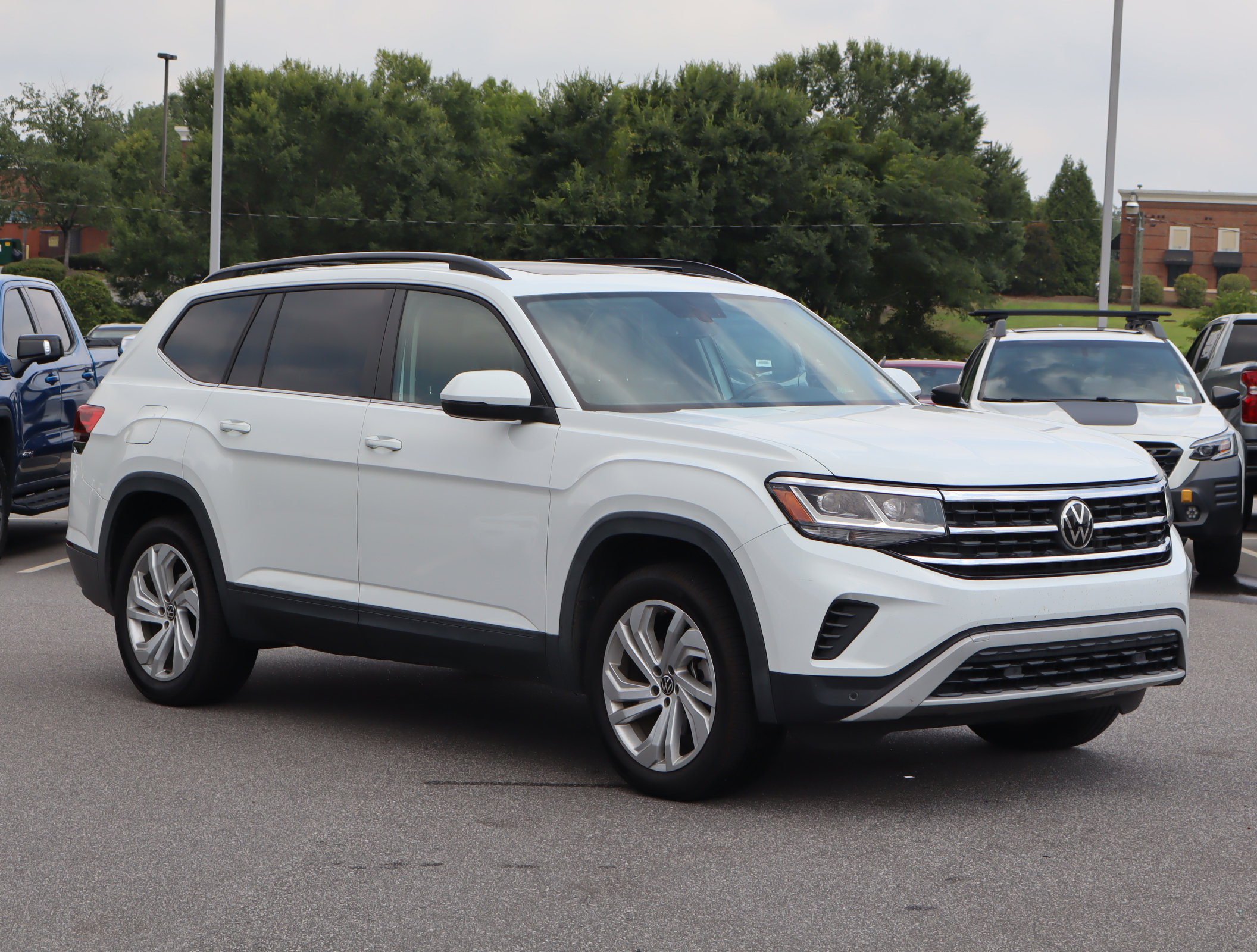 2021 Volkswagen Atlas 3.6L V6 SE w/Technology