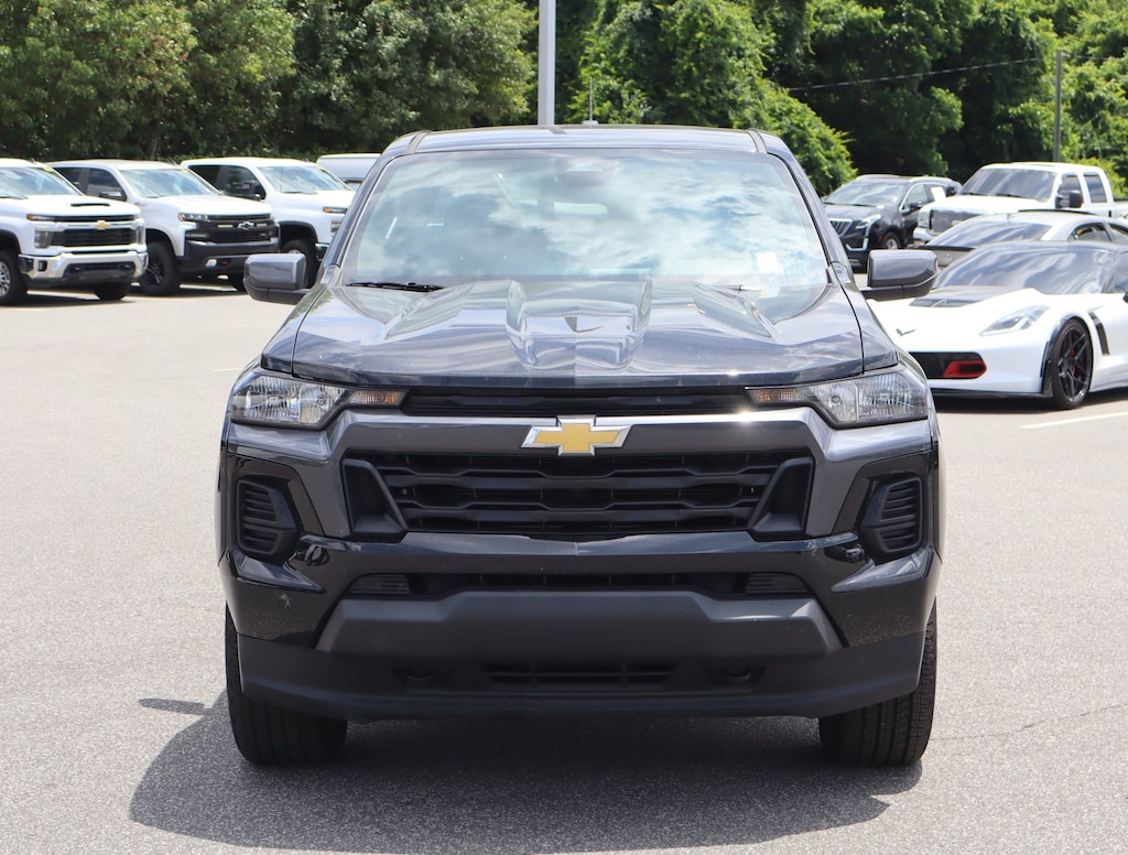 Used 2025 Chevrolet Colorado 4WD LT Pickup