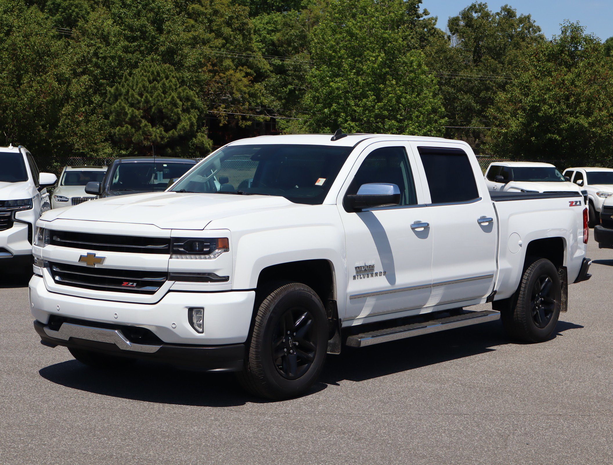 2016 Chevrolet Silverado 1500 LTZ photo 4